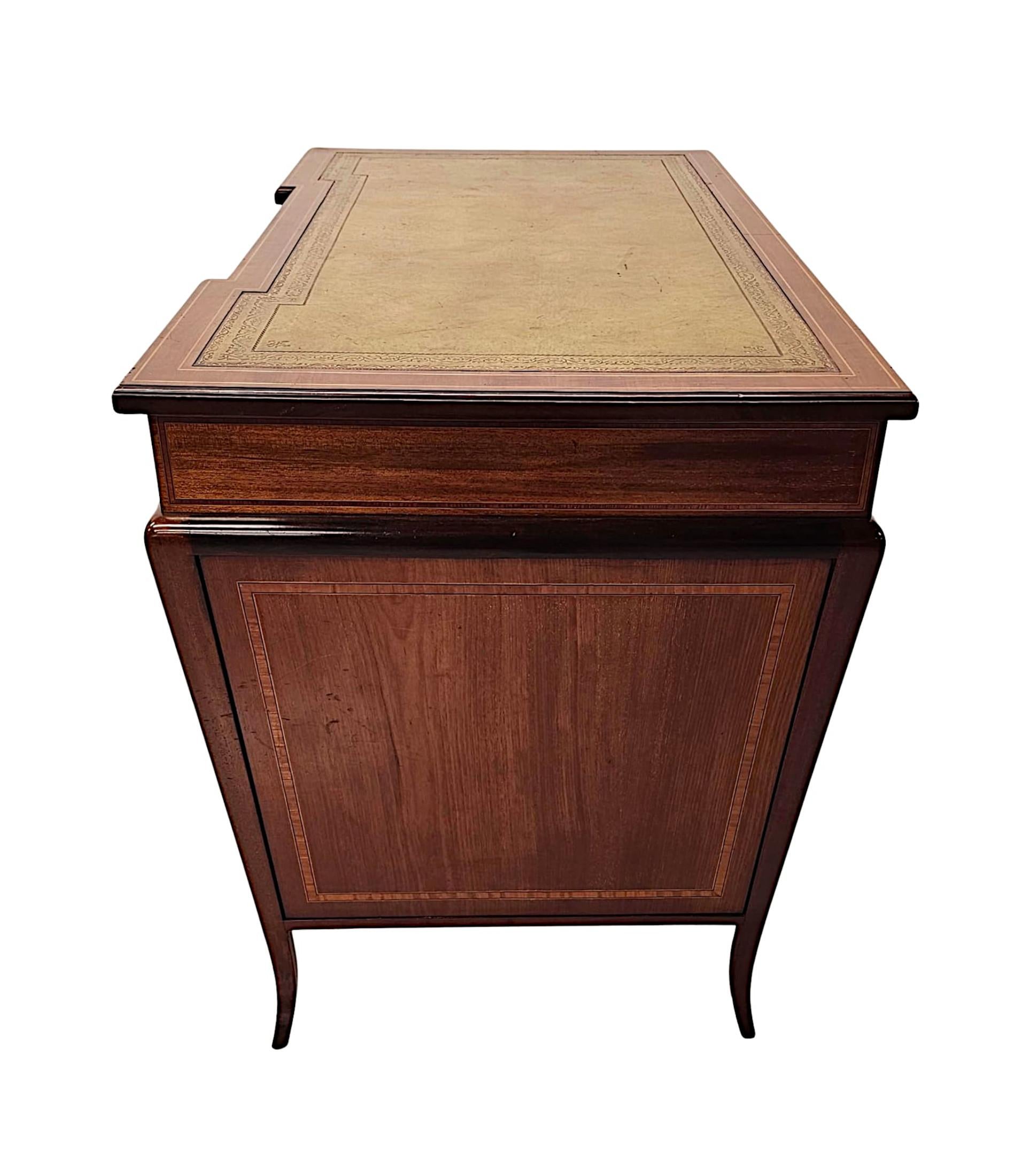 A Stunning Edwardian Leather Top Desk after Edward and Roberts For Sale 1
