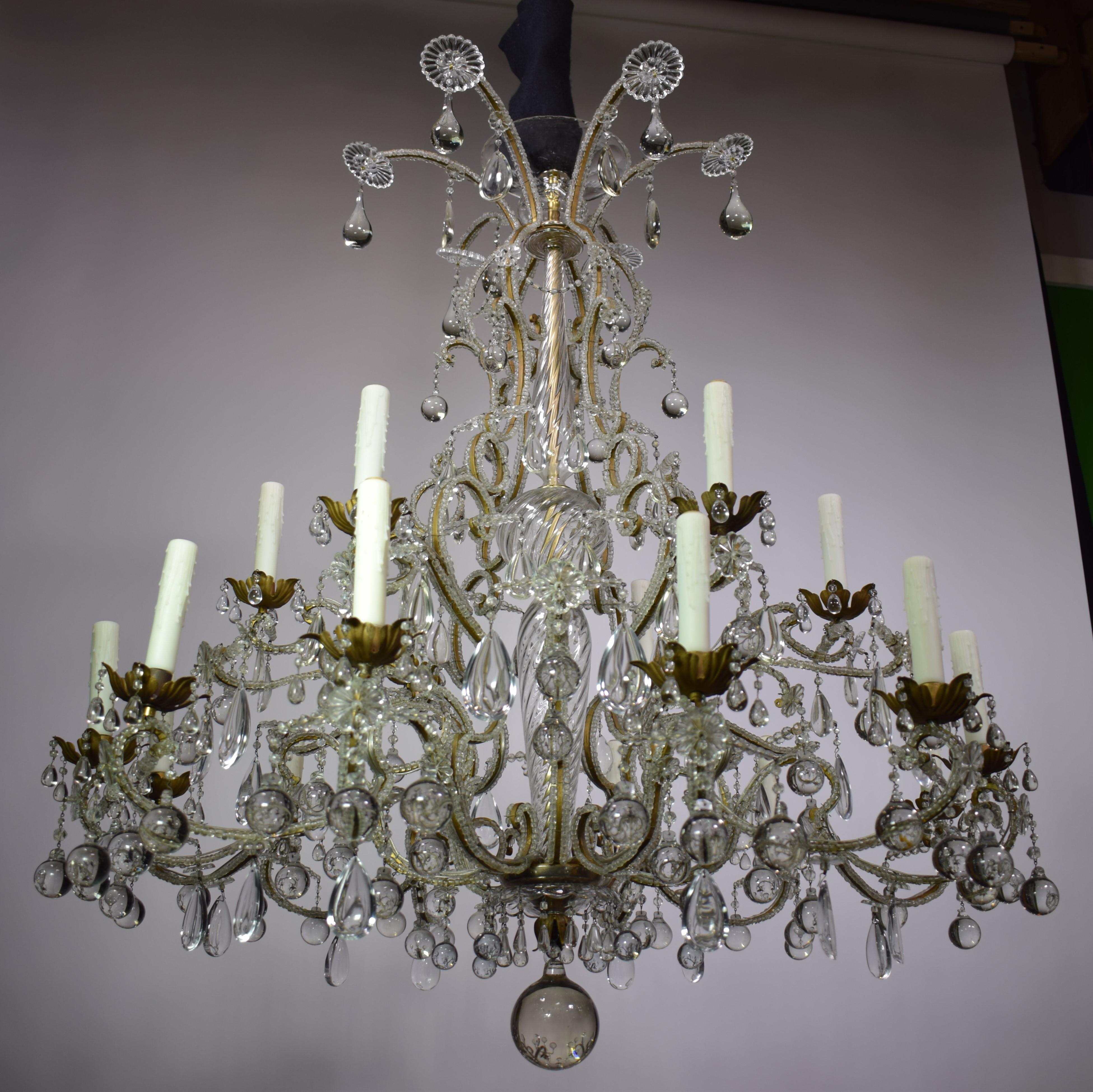 Early 20th Century Stunning Gilt Iron, Glass and Crystal Venetian Chandelier