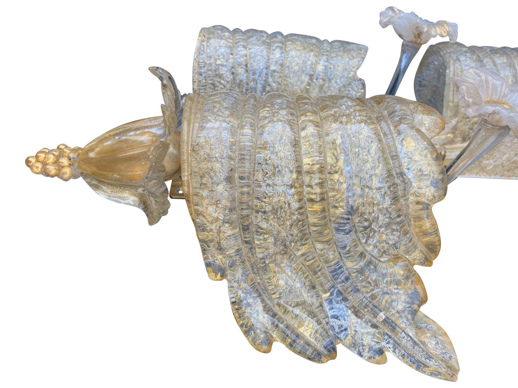 A stunning large pair of 1930s Art Deco Murano glass wall sconces by Seguso For Sale 3