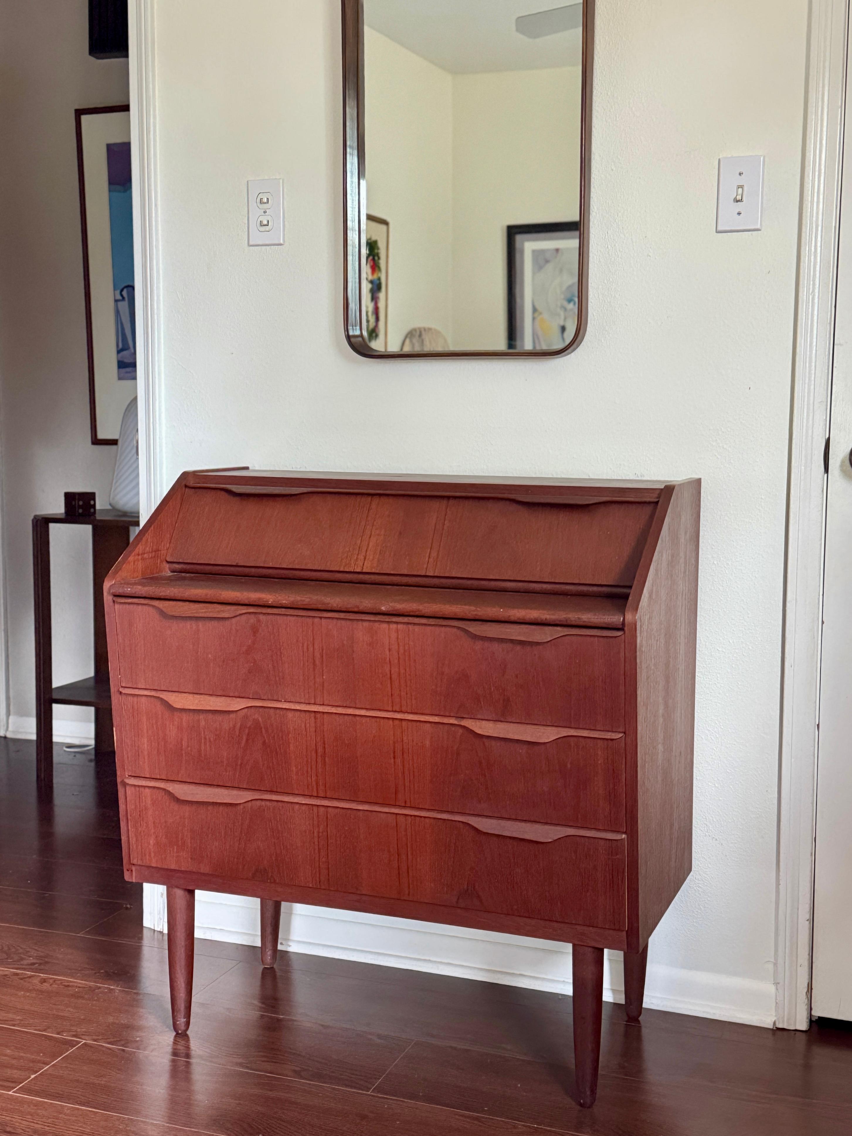 A stunning mid century modern teak secretary desk made in Denmark, circa 1960s For Sale 2