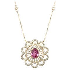 Eine atemberaubende Halskette aus natürlichem rosa Saphir mit Diamanten