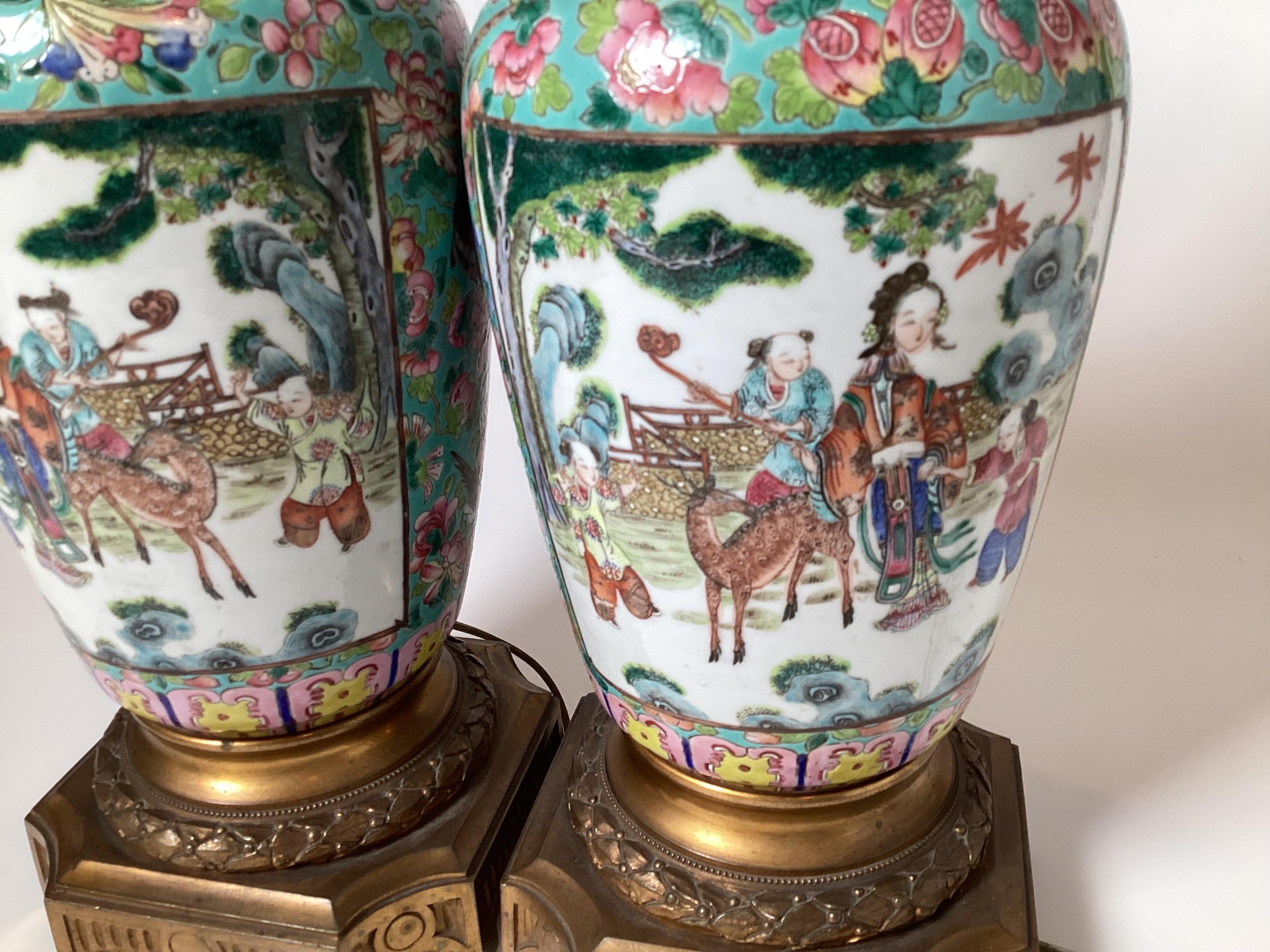 Hand-Painted Stunning Pair of Early 19th Century Chinese Export Bronze Mounted Lamps For Sale