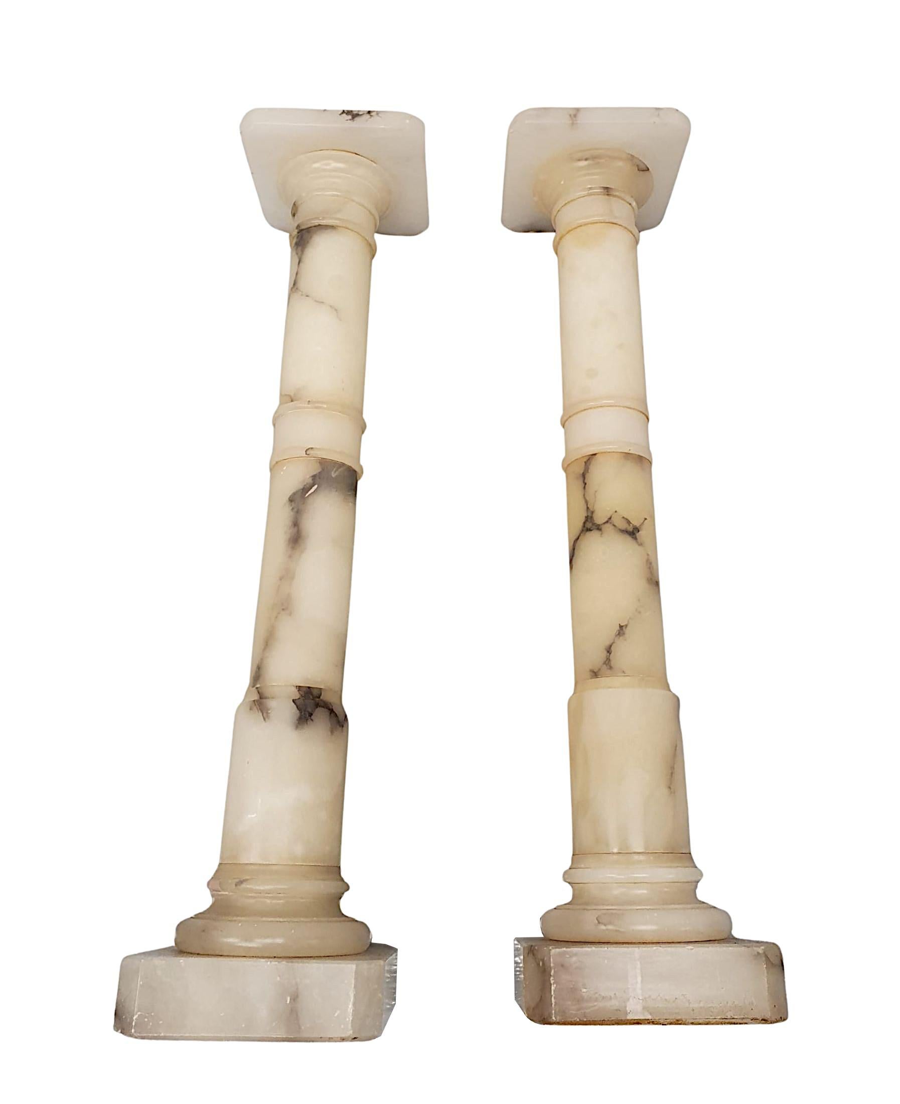 Stunning Pair of Early 20th Century Italian Alabaster Bust or Plant Stands For Sale 1