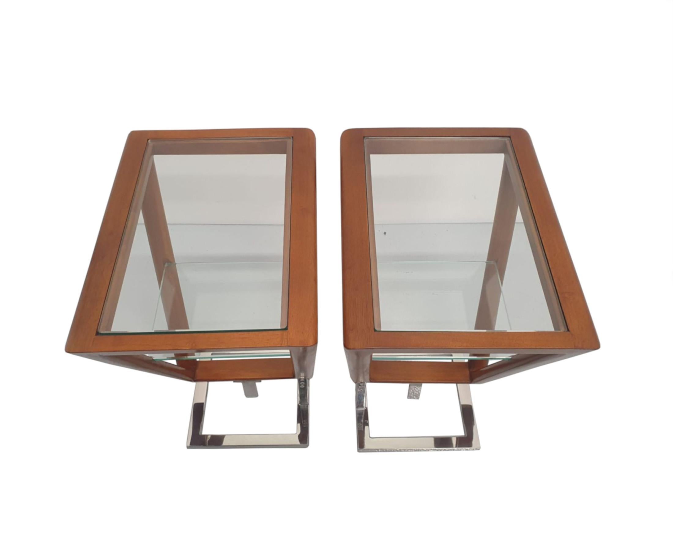 French A Stunning Pair of Side Tables in the Art Deco Design For Sale