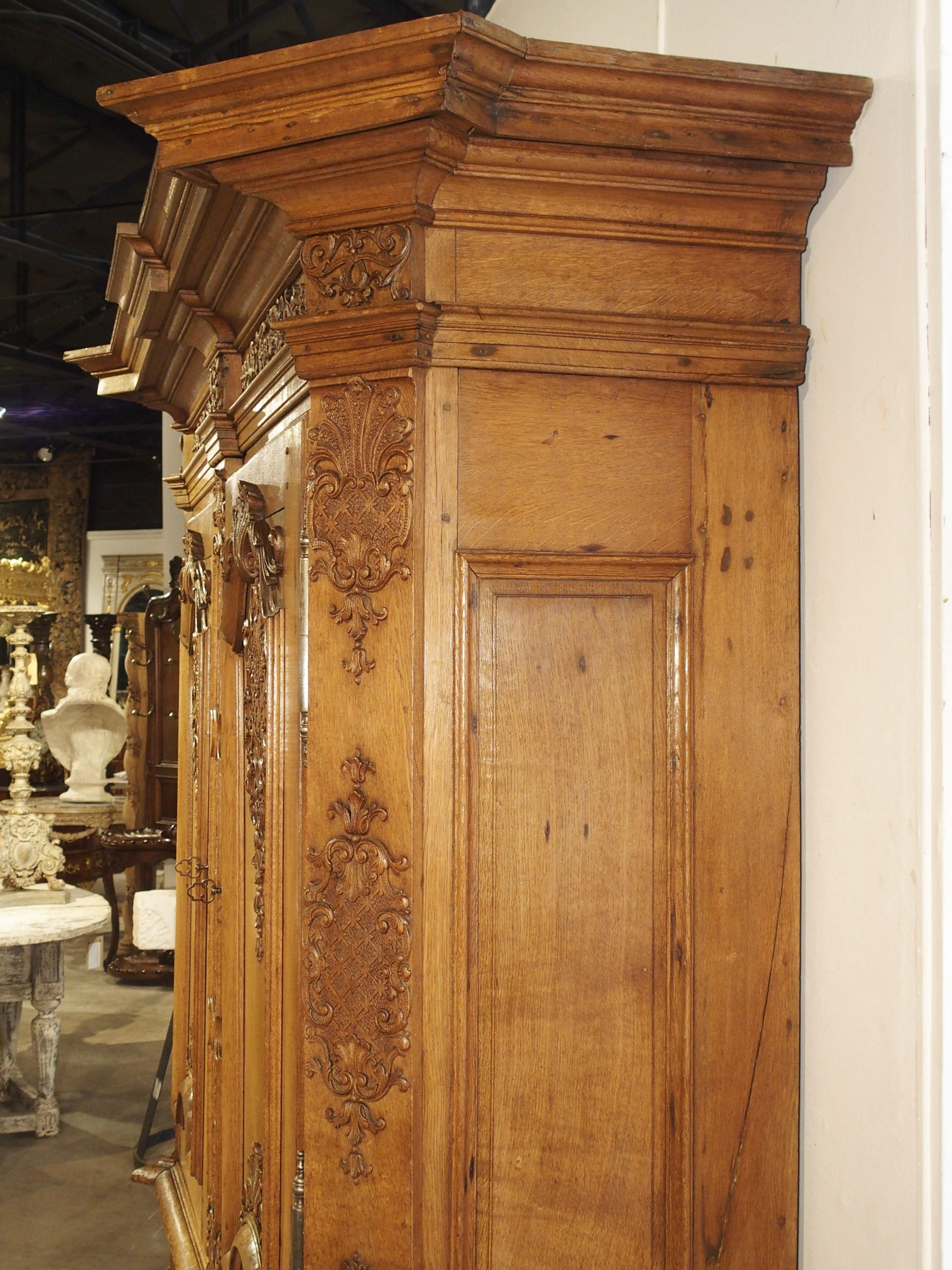 Stunning Period Regence Armoire in Carved Oak, France, Circa 1720 For Sale 7