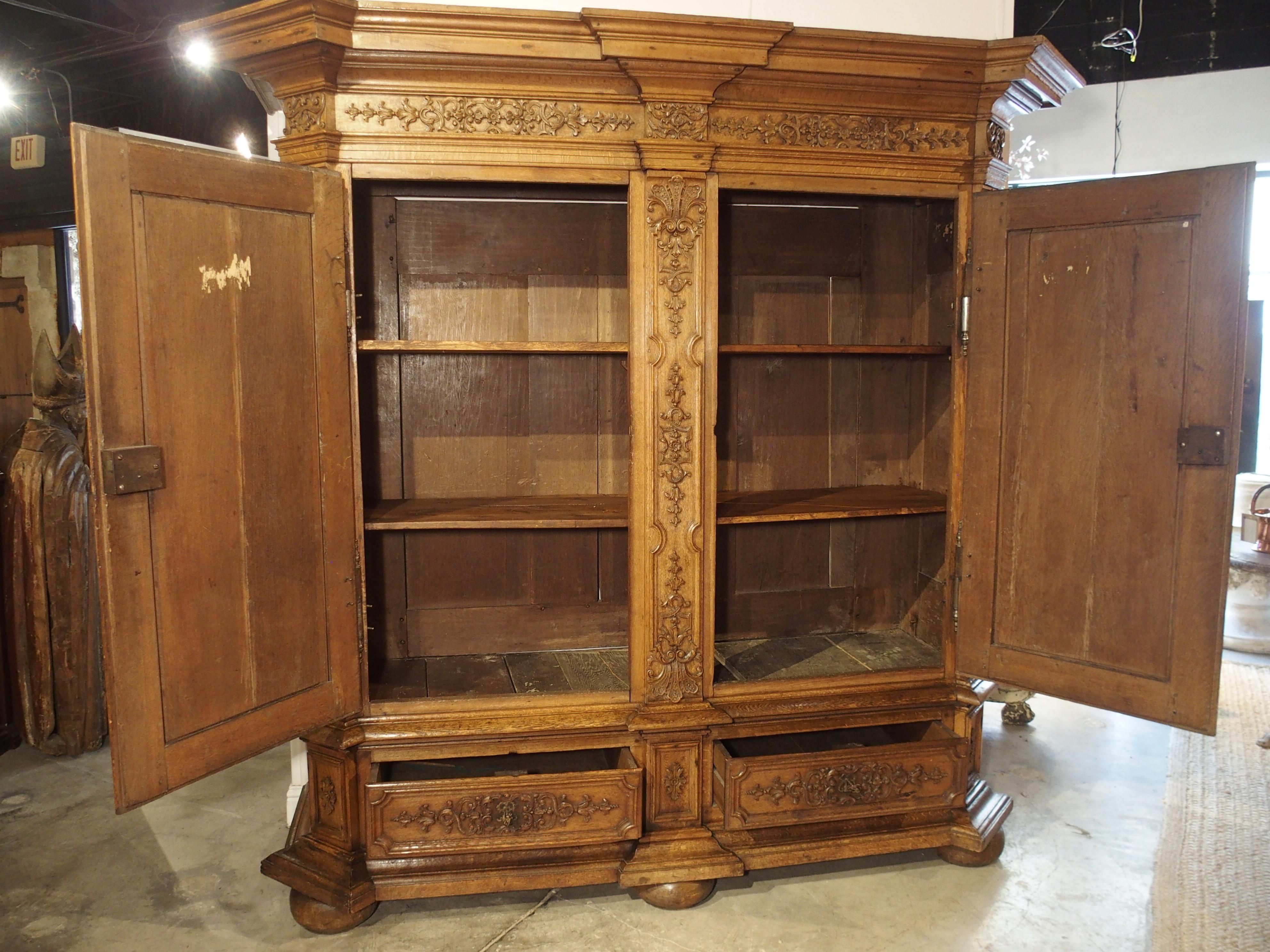 Stunning Period Regence Armoire in Carved Oak, France, Circa 1720 For Sale 10