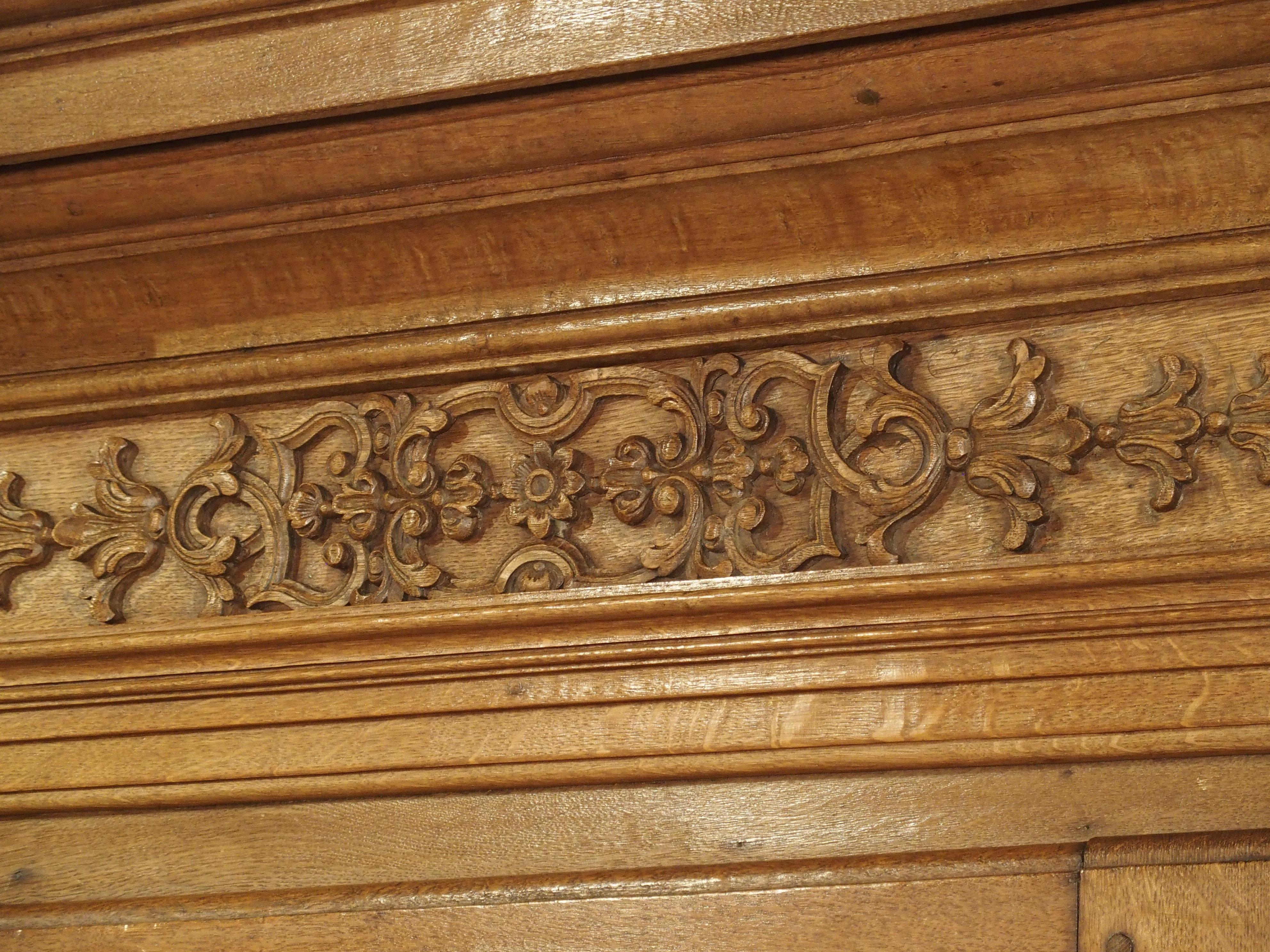Louis XIV Stunning Period Regence Armoire in Carved Oak, France, Circa 1720 For Sale