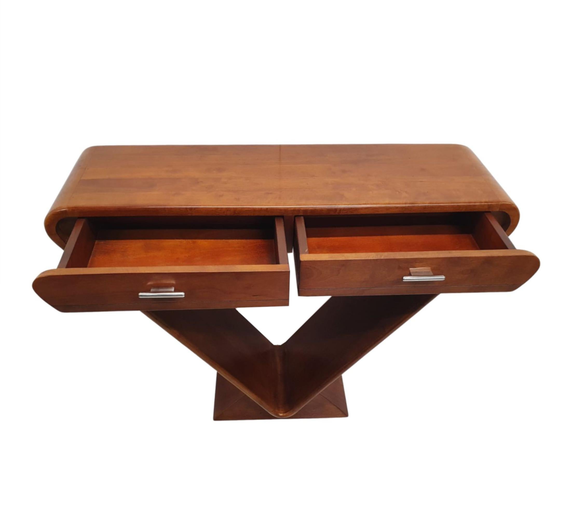 Stunning Quality Console Table in the Art Deco Style In Good Condition In Dublin, IE