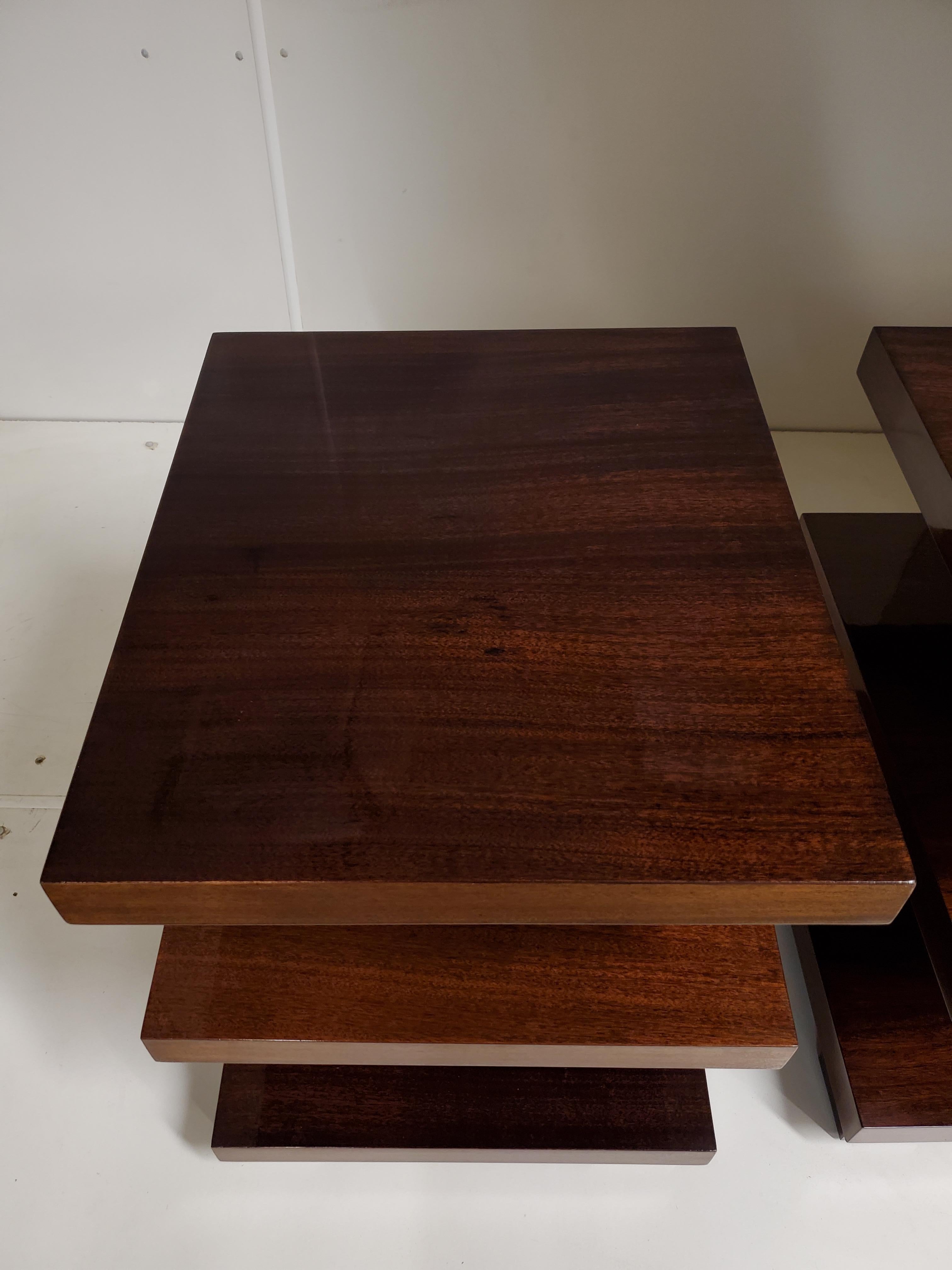Stunning Rectangular, Three Tiered Mahogany End / Side Table 10