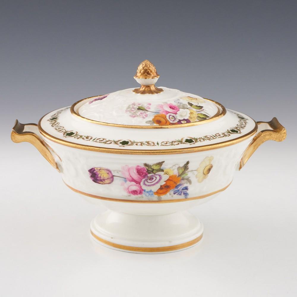 A Stunning Swansea Porcelain Sauce Tureen, Cover and Stand, c1820 For Sale 5