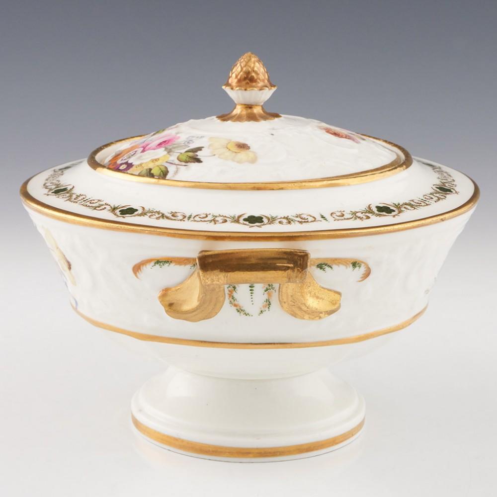 A Stunning Swansea Porcelain Sauce Tureen, Cover and Stand, c1820 For Sale 6