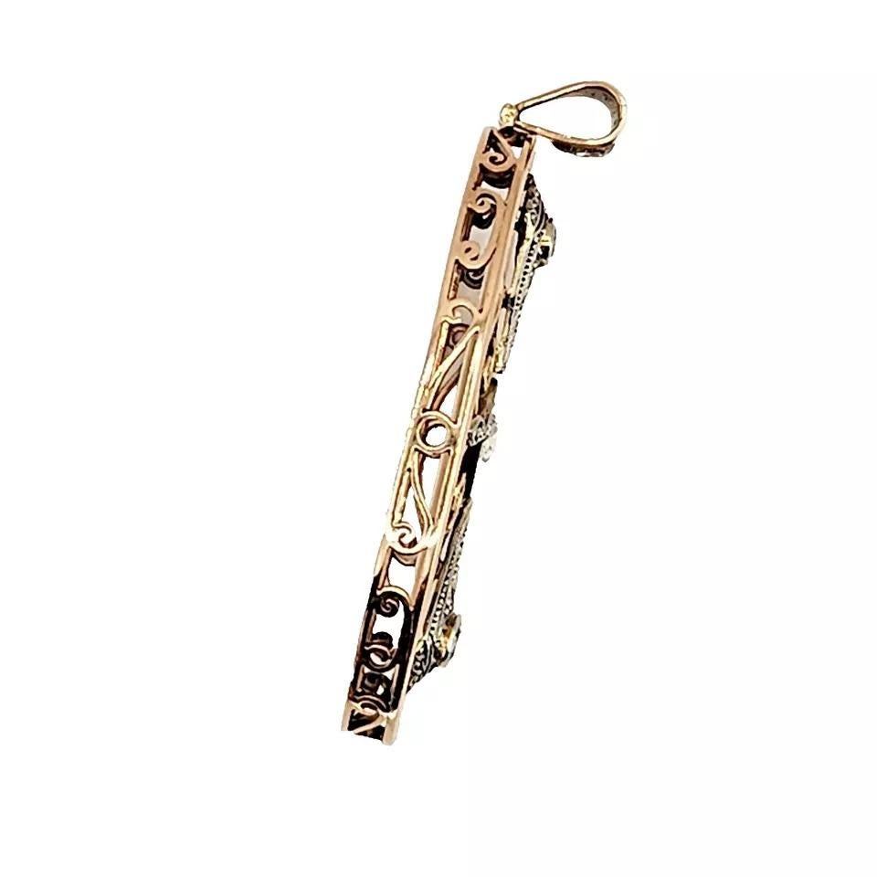 A Stylish Antique German Art Deco Diamond Pendent in 14k Solid Yellow Gold In Excellent Condition For Sale In Kenley surrey, GB
