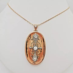 A Stylish Antique German Art Deco Diamond Pendent in 14k Solid Yellow Gold