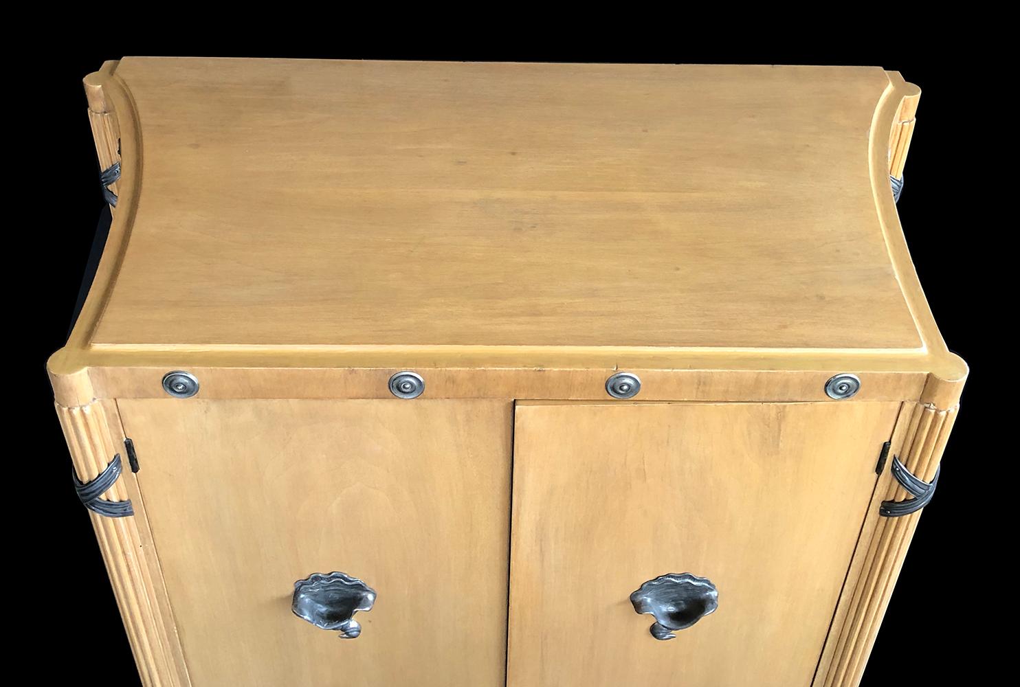 Stylish French 1940s Sycamore 2-Door Cabinet with Pewter Mounts For Sale 7