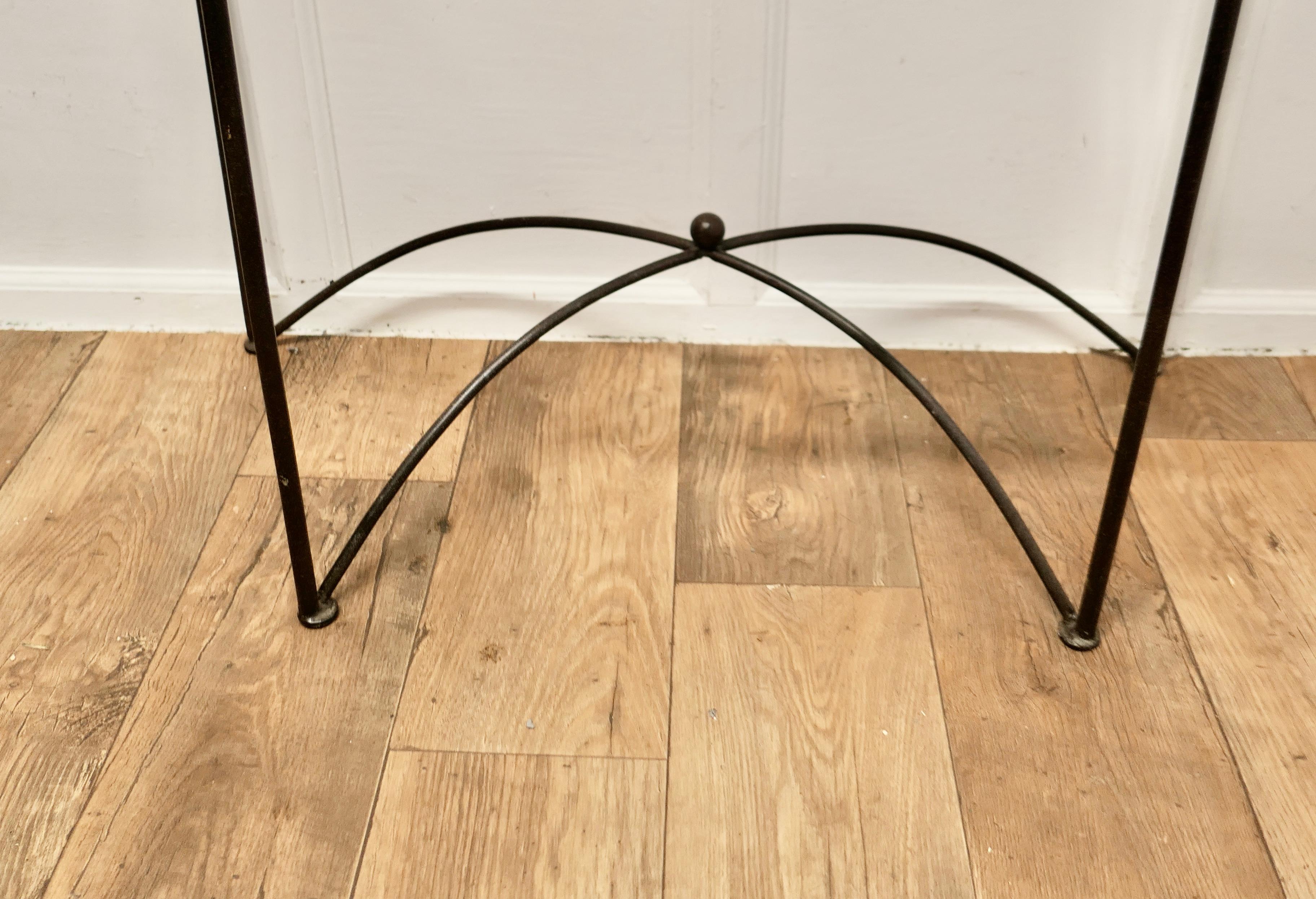 A Stylish Iron and Glass Console Table    This is a lovely table   In Good Condition For Sale In Chillerton, Isle of Wight