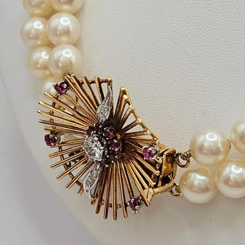 A Stylish Vintage Diamond Ruby & Cultured Pearl Necklace For Sale 5