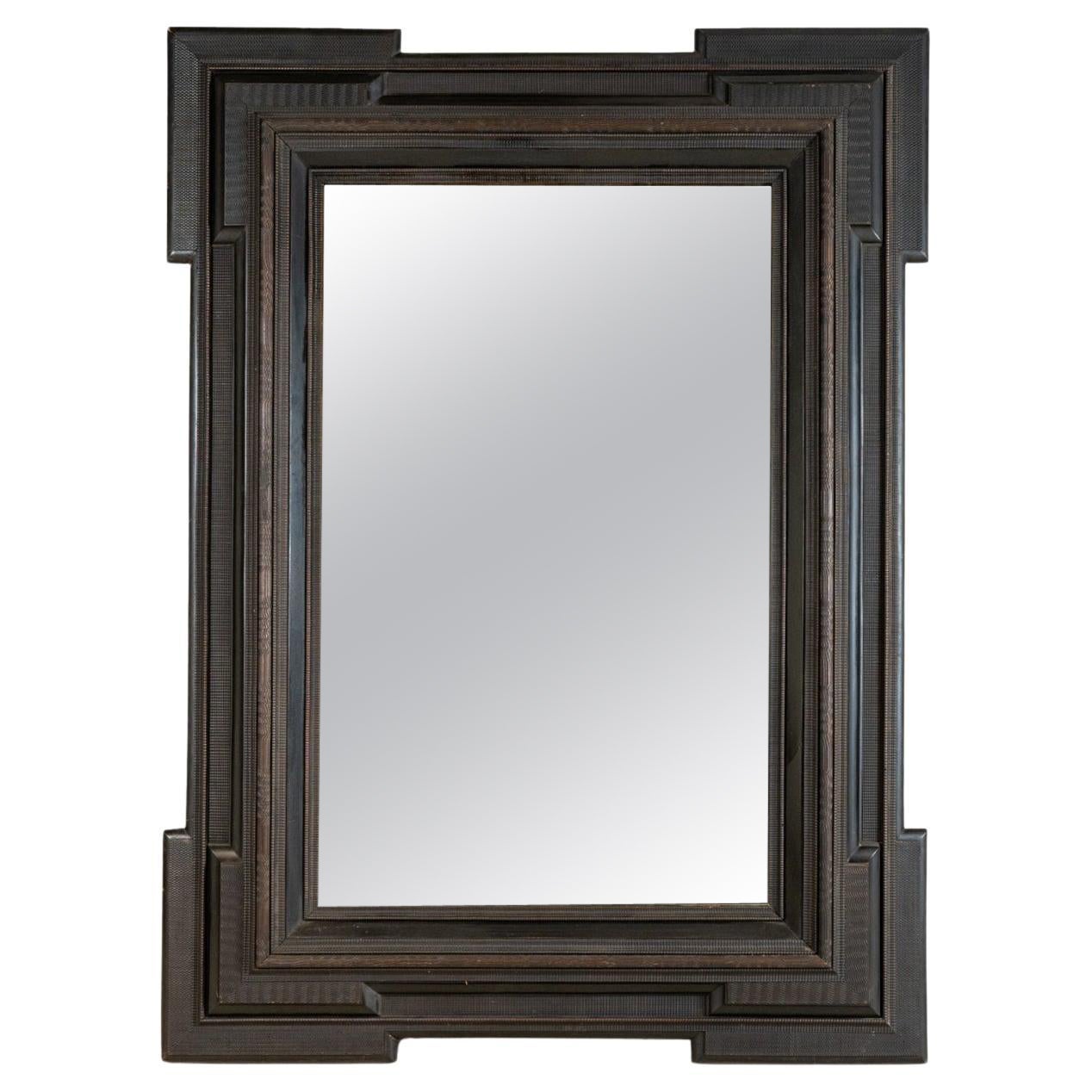 Important cadre de miroir italien de style baroque flamand