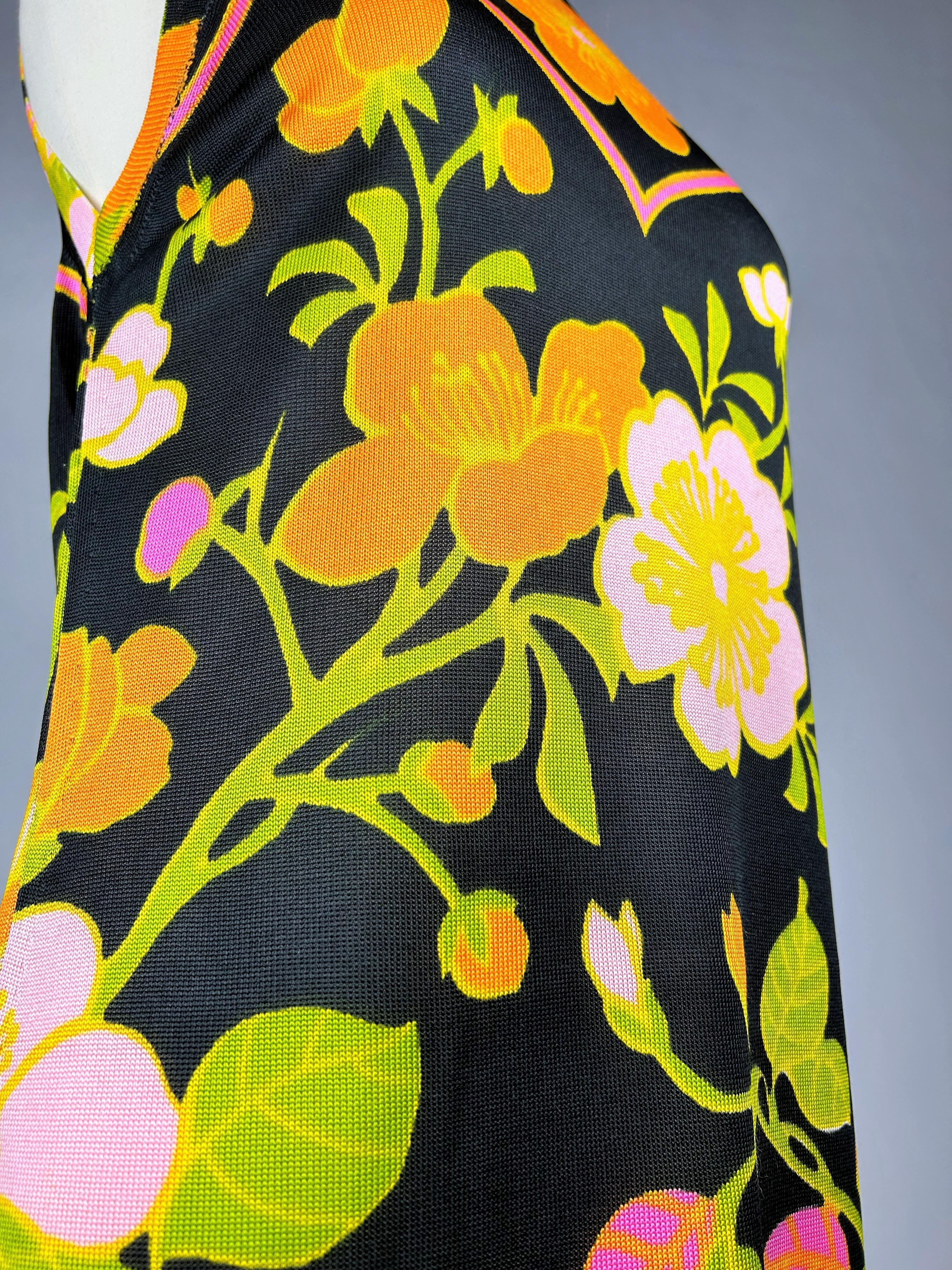 A Summer Dress By Léonard in silk knit printed with psychedelic flowers C. 1968 For Sale 4