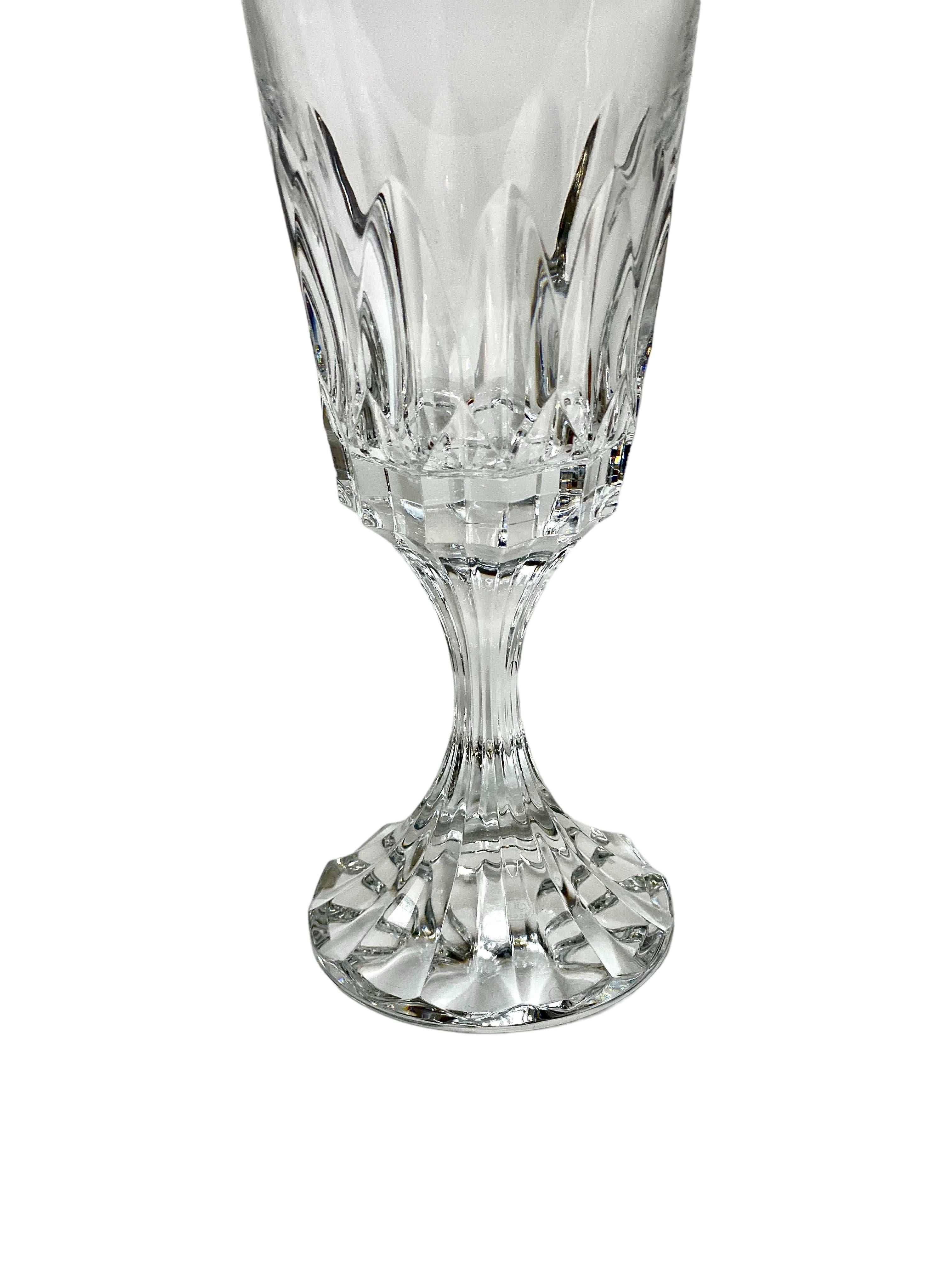 Cristal Ensemble de six verres à vin en cristal de Baccarat en vente