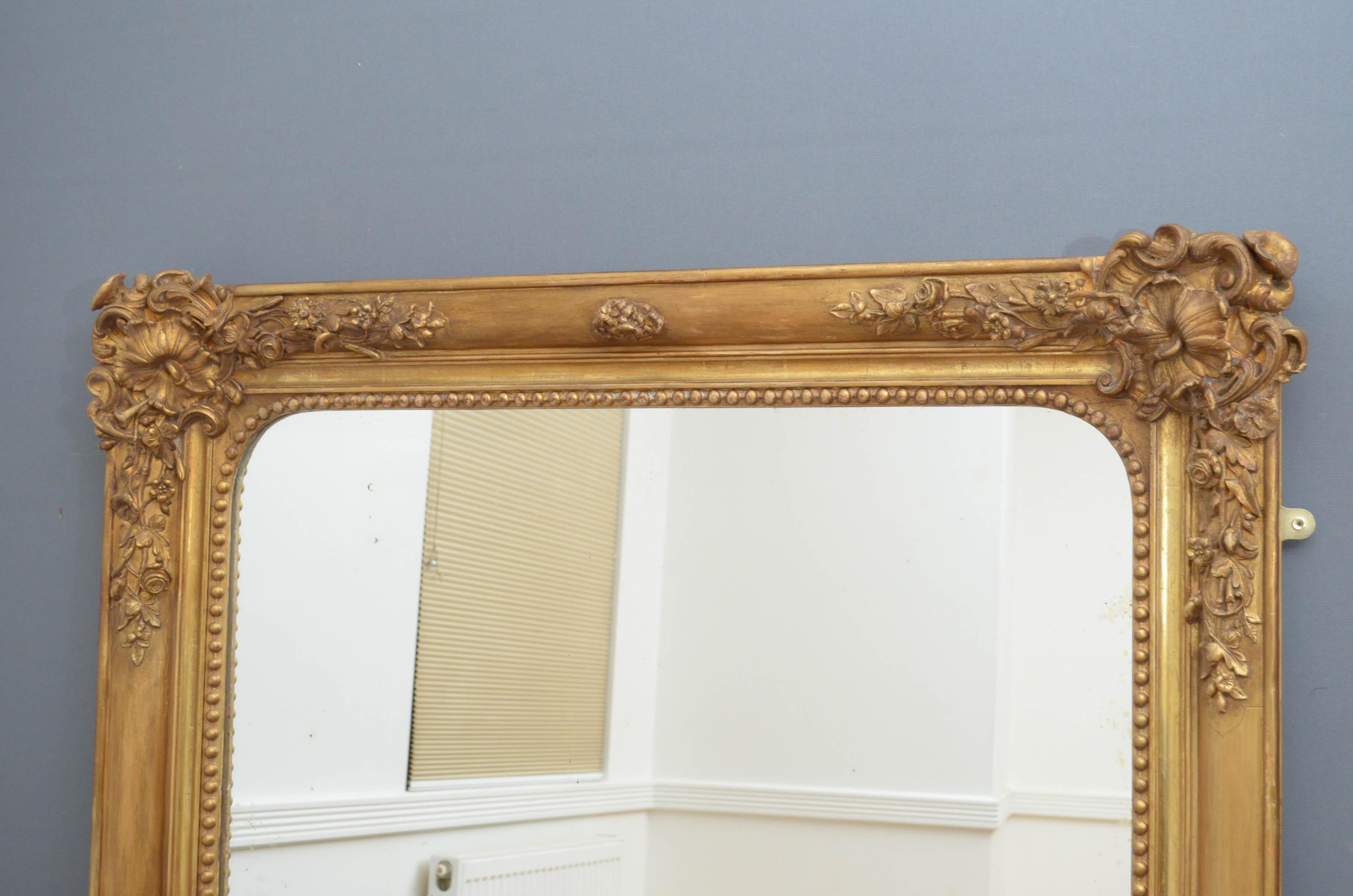 Superb 19th Century Gilded Wall Mirror 1