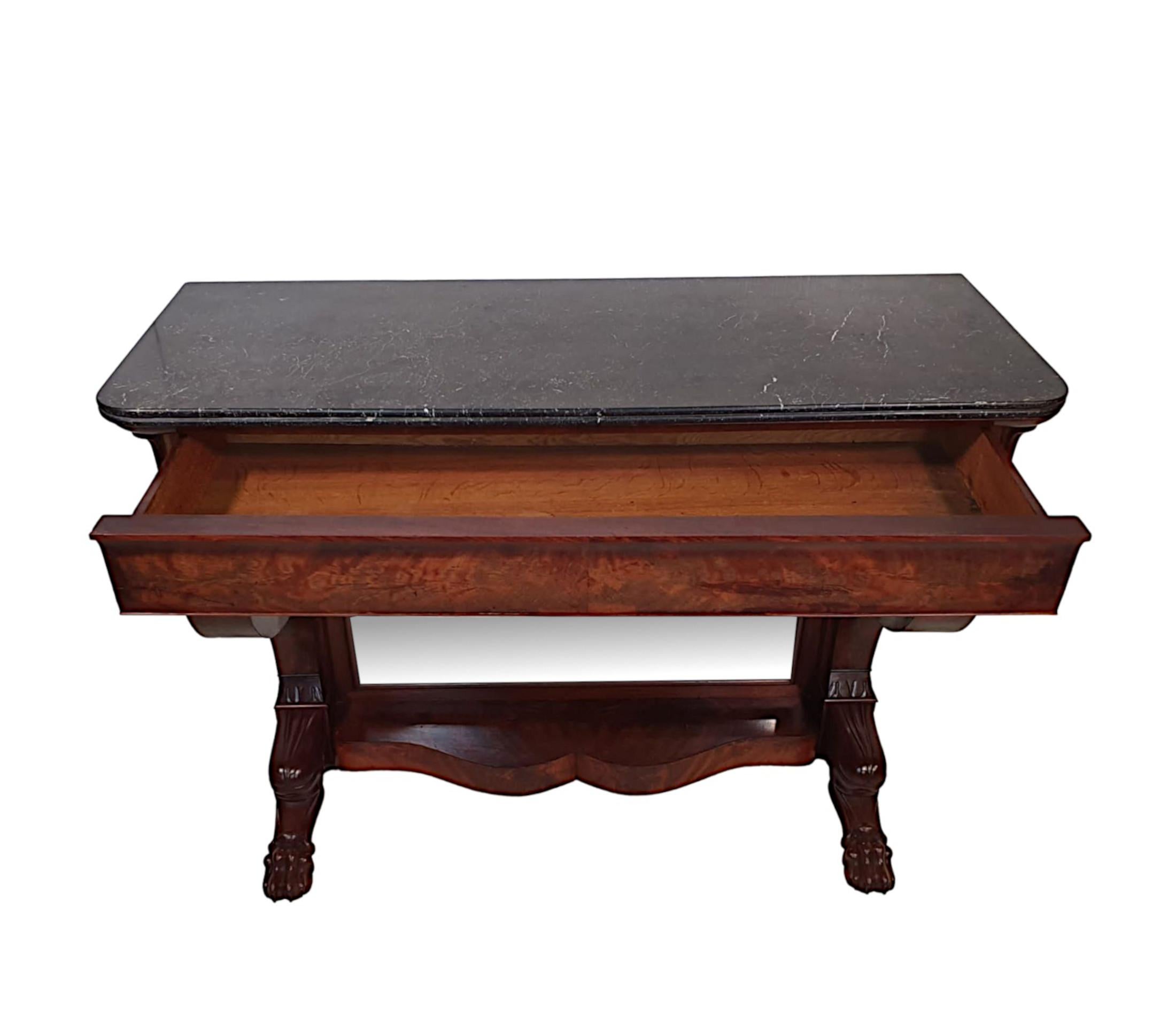 Superbe table console du 19ème siècle avec plateau en marbre Bon état - En vente à Dublin, IE