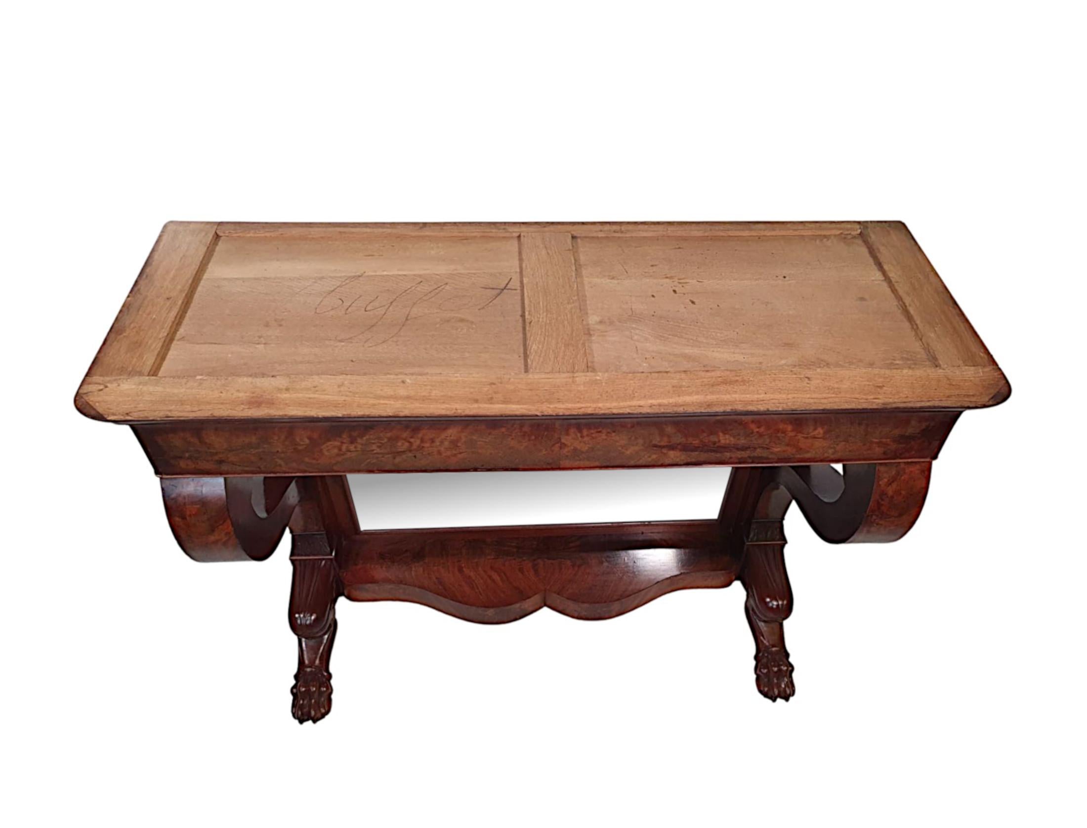 Superbe table console du 19ème siècle avec plateau en marbre en vente 2