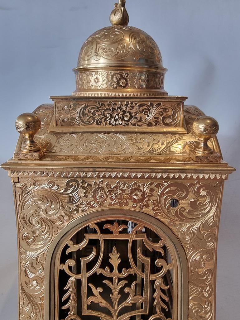 A Superb and very rare Engraved Thomas Cole Mantle Clock im Zustand „Gut“ im Angebot in London, GB