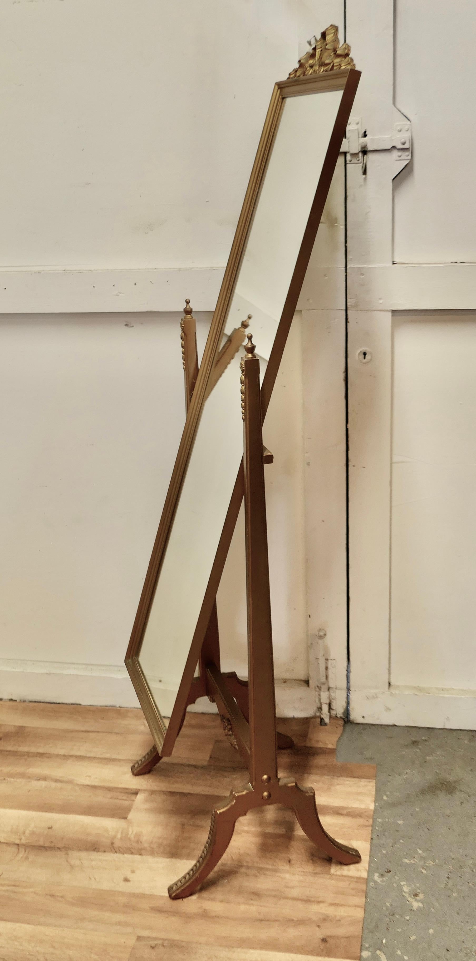Superb Art Deco Rococo Style Gilt Cheval Dressing Mirror In Good Condition In Godshill, Isle of Wight