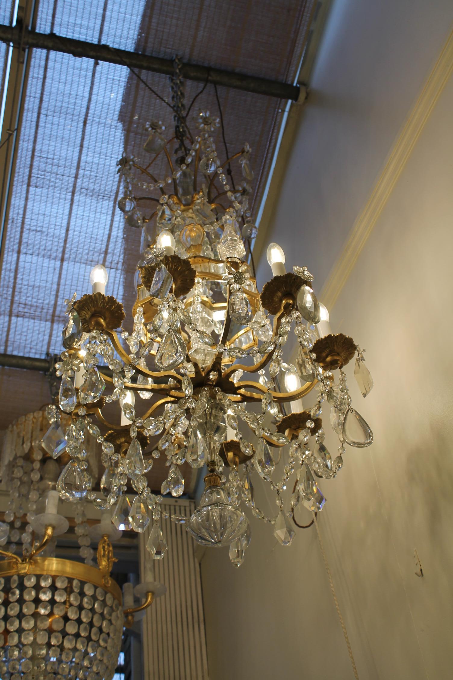 Un superbo cristallo Baccarat  Lampadario in vendita 2
