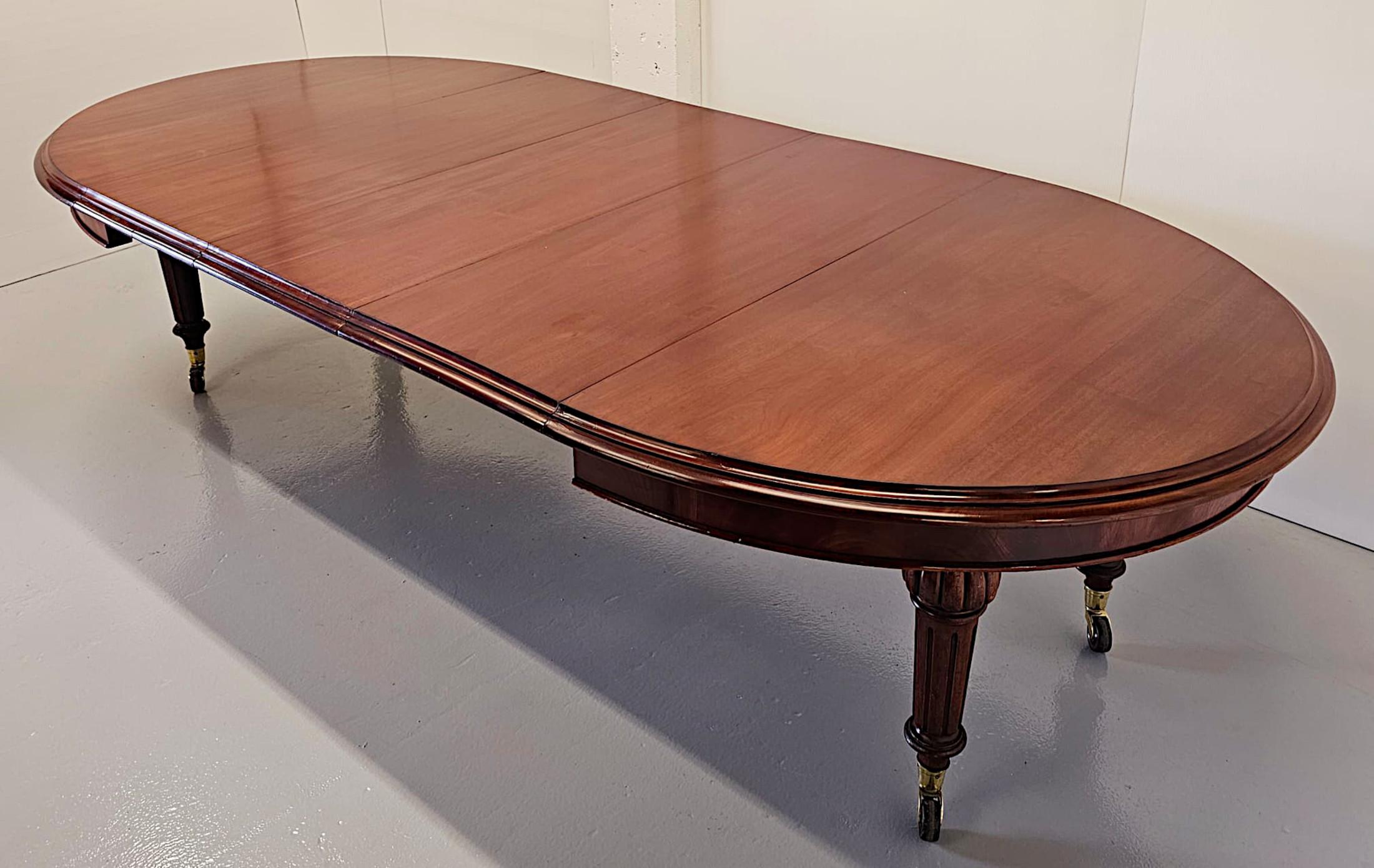 A Superb Large 19th Century D-End Extendable Dining Table For Sale 4