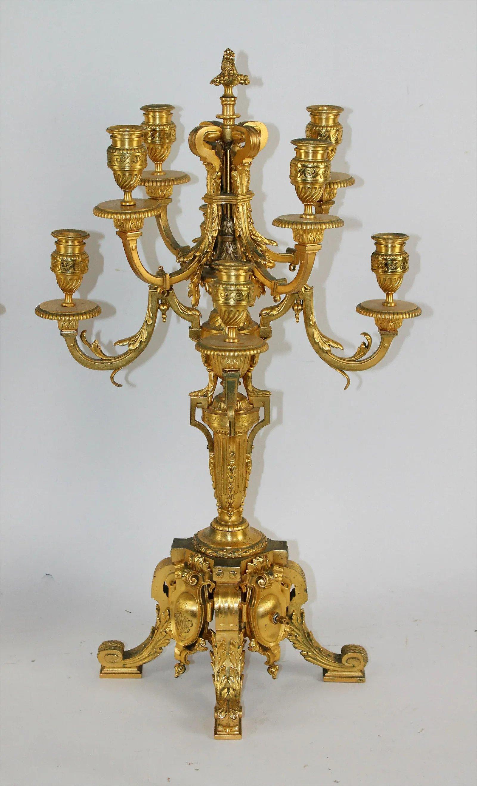 Louis XVI Superbe paire de candélabres Barbedienne en vente