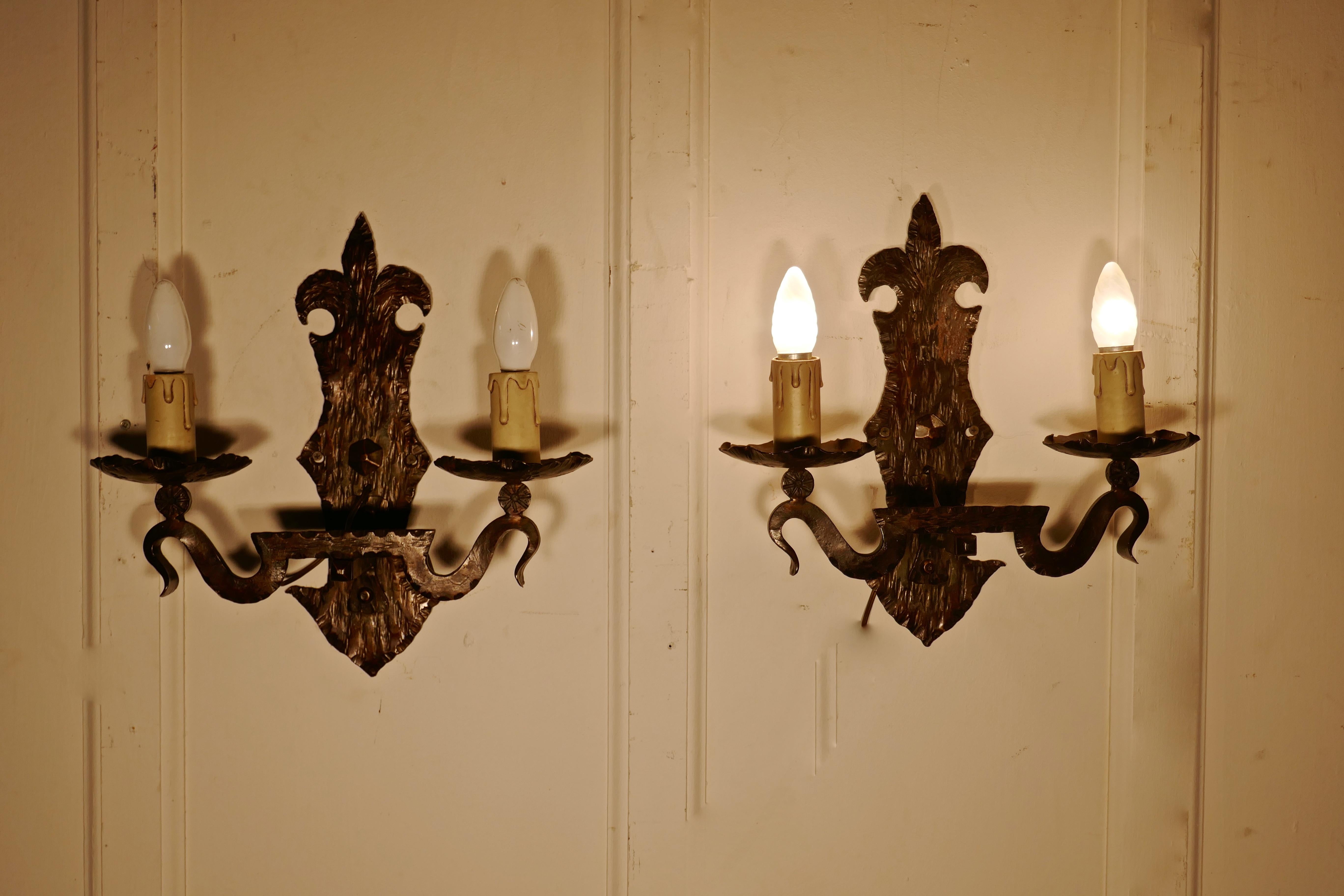 Superb Pair of French Arts & Crafts Gothic Iron Wall Lights 1