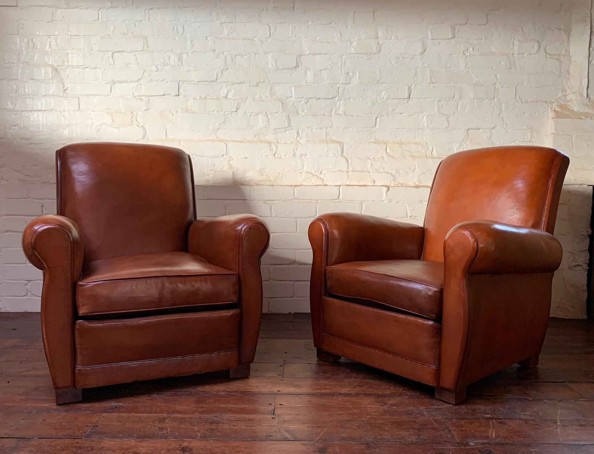 These original French leather club chairs are gorgeous. With their smooth lines and subtle styling these models have been copied and inspired  manufacturers for years, but it is of course infinitely better to have the original thing. The quality of