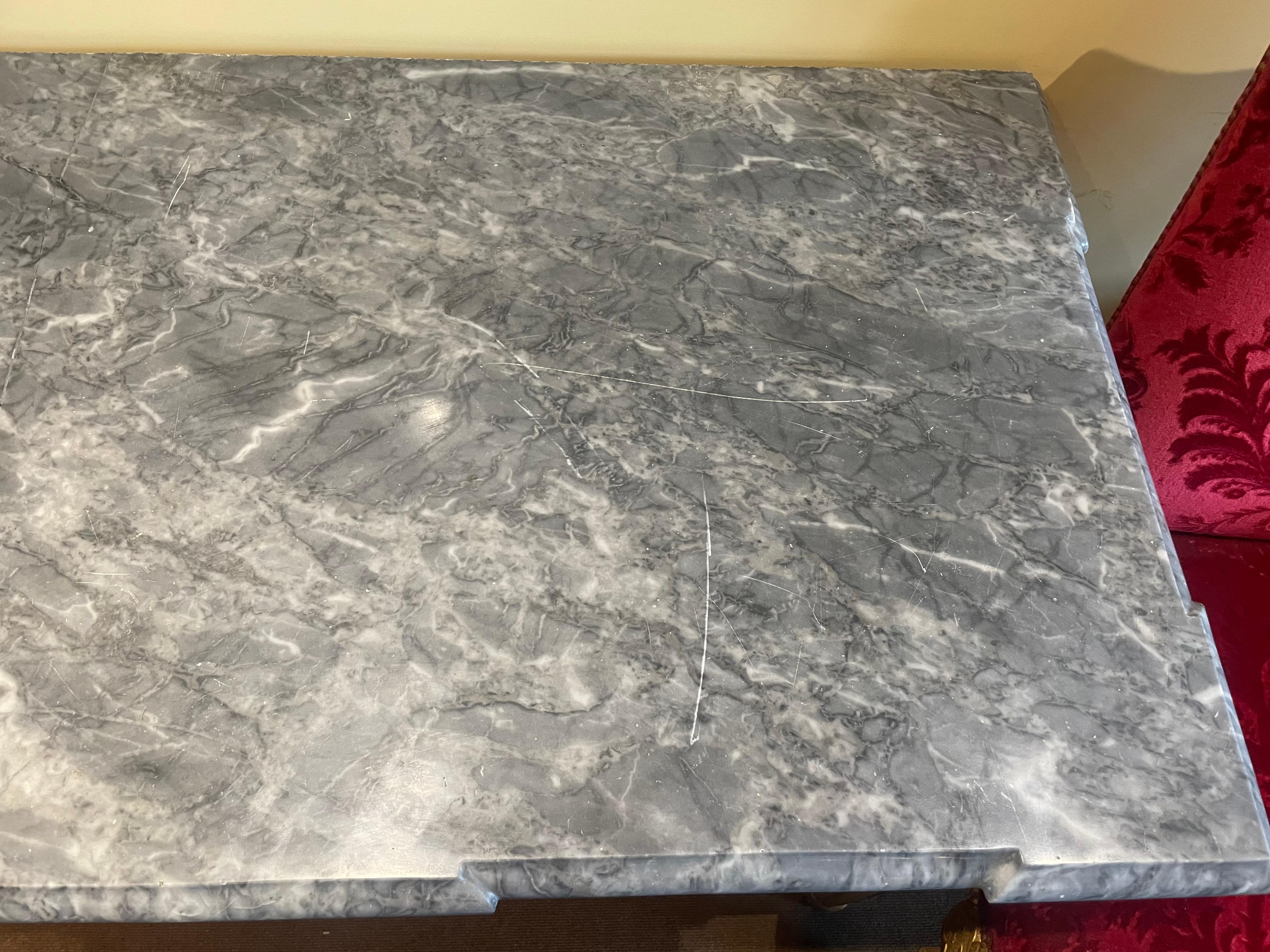 A superb quality 18th Century Italian giltwood console table For Sale 8