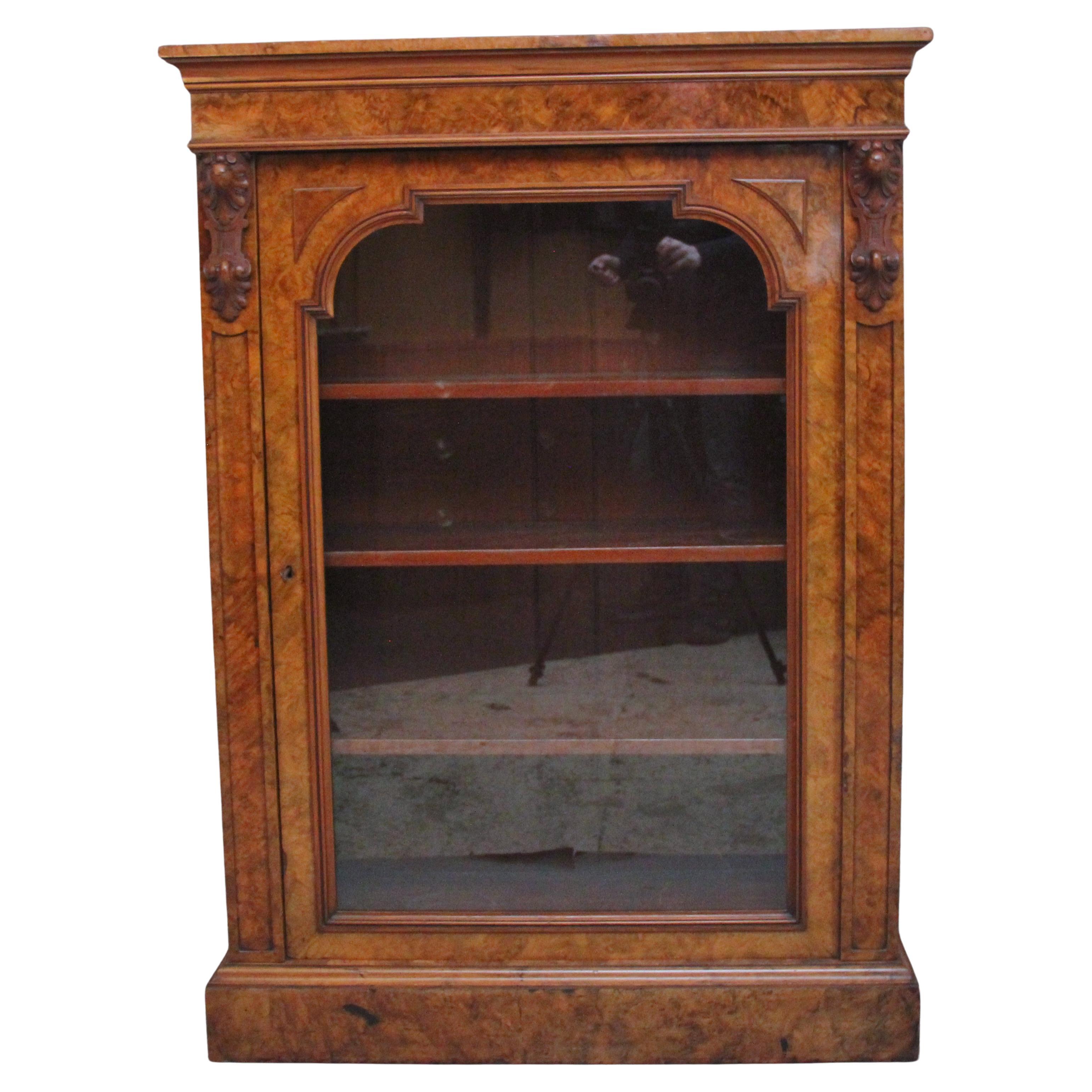 A superb quality 19th Century burr walnut cabinet