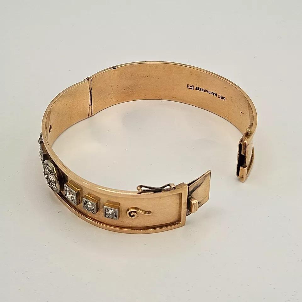 Superbe bracelet jonc allemand ancien en or 14 carats et diamants de 1,20 carat en vente 1