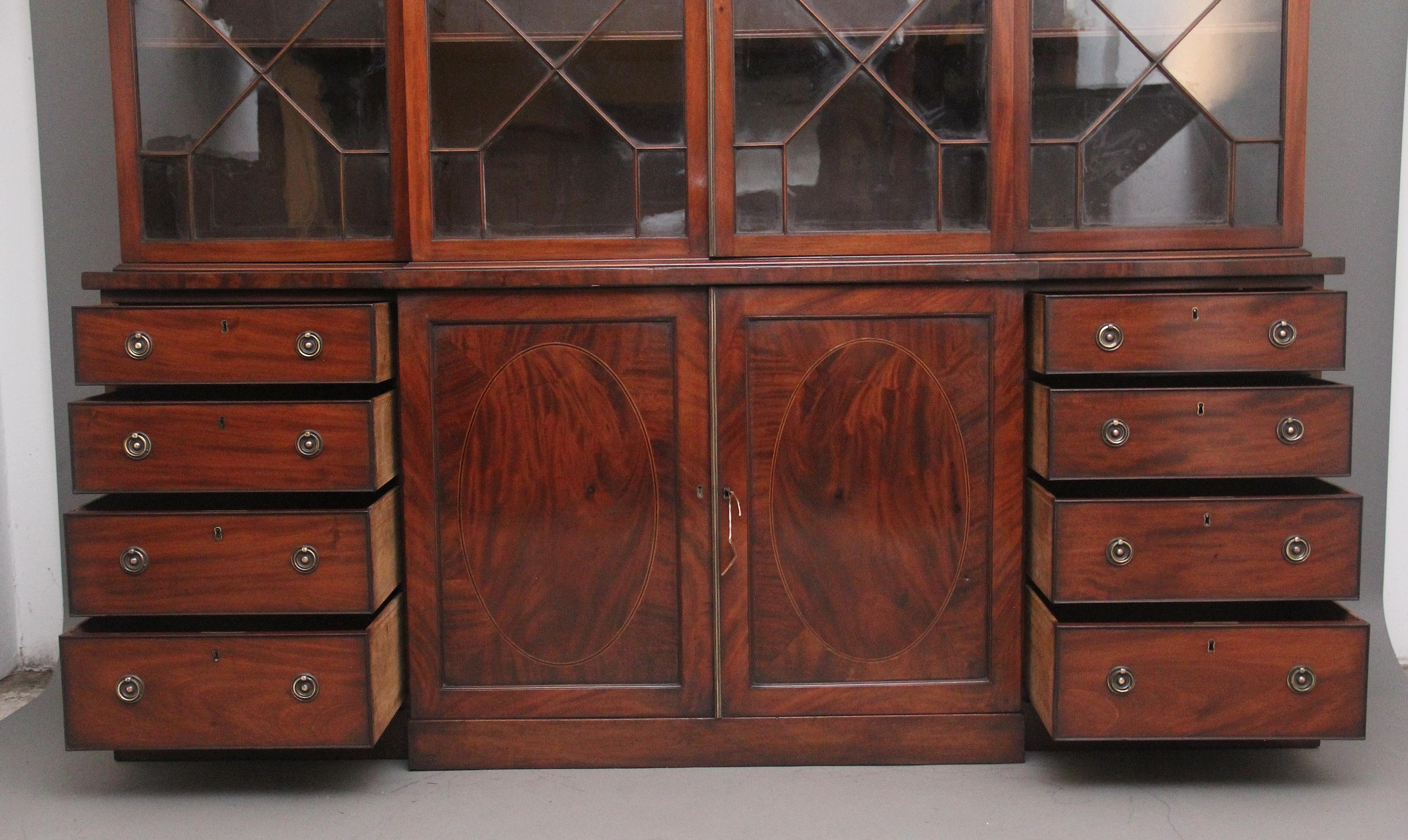 Mid-19th Century A superb quality early 19th Century mahogany breakfront bookcase For Sale