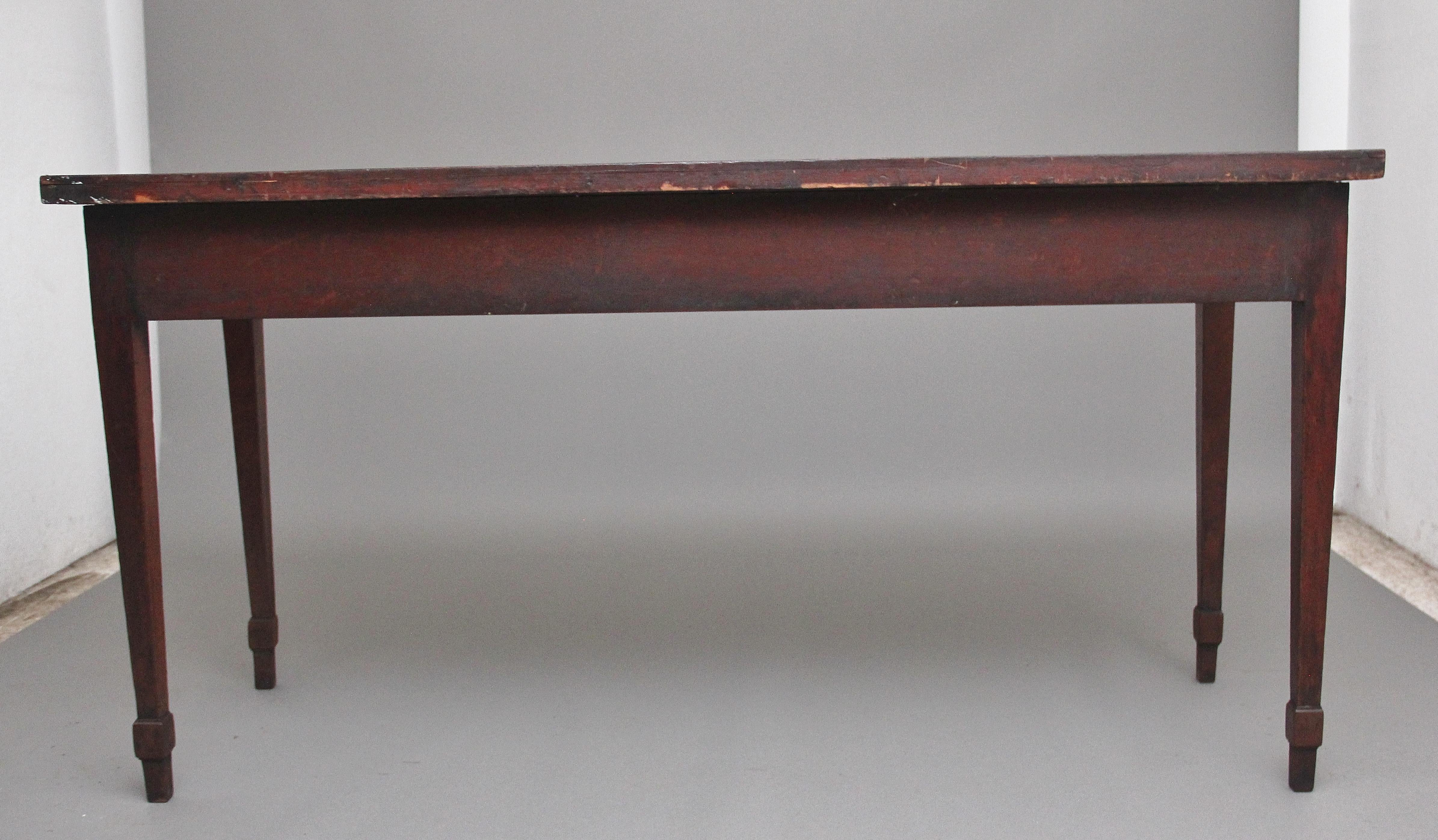Superb Quality Early 19th Century Mahogany Serpentine Serving Table 2