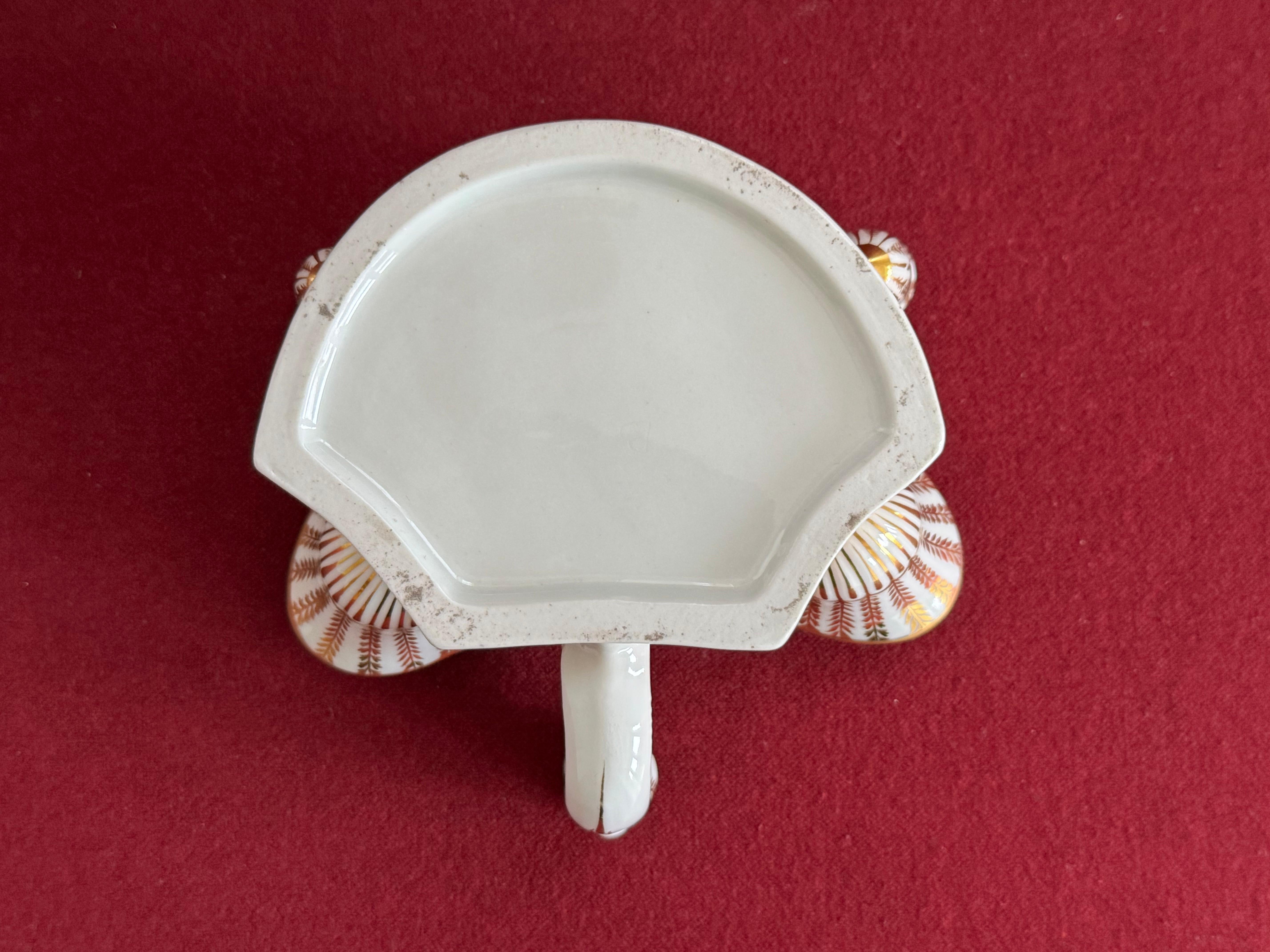 Un soberbio y raro tintero de porcelana de Flight, Barr & Worcester, c.1800 en venta 4