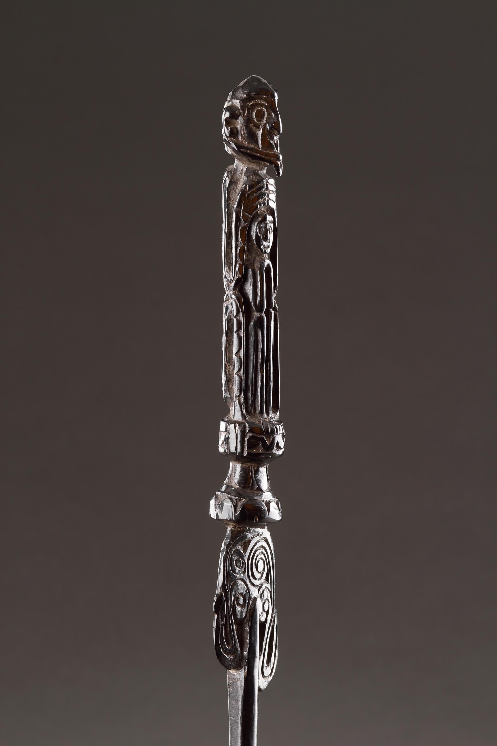 A Superbly Carved Lime Spatula Representing Two Figures For Sale 3