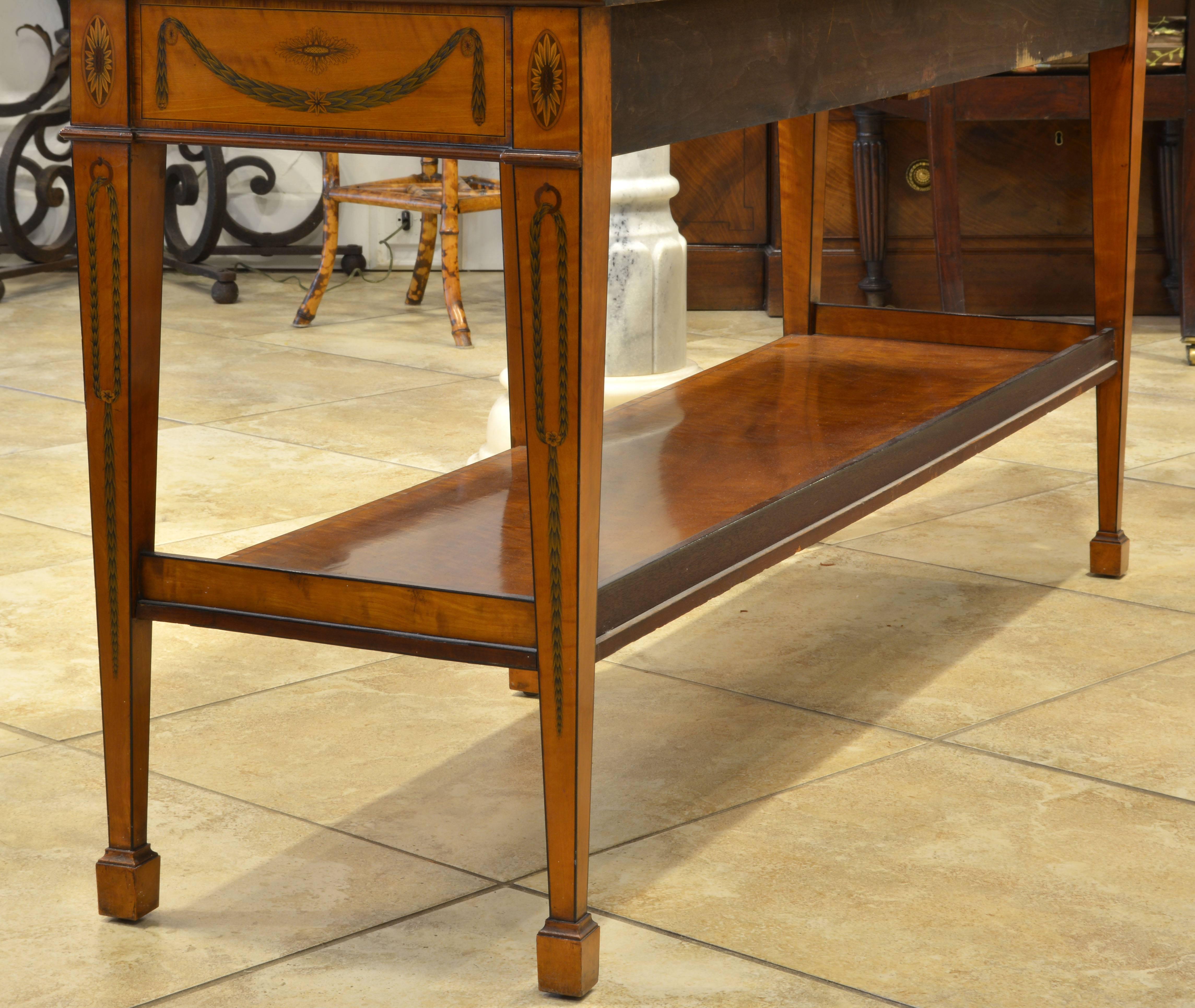 Superior English Adam Style Three-Tier Inlaid Tiger Maple Server or Sideboard In Excellent Condition In Ft. Lauderdale, FL