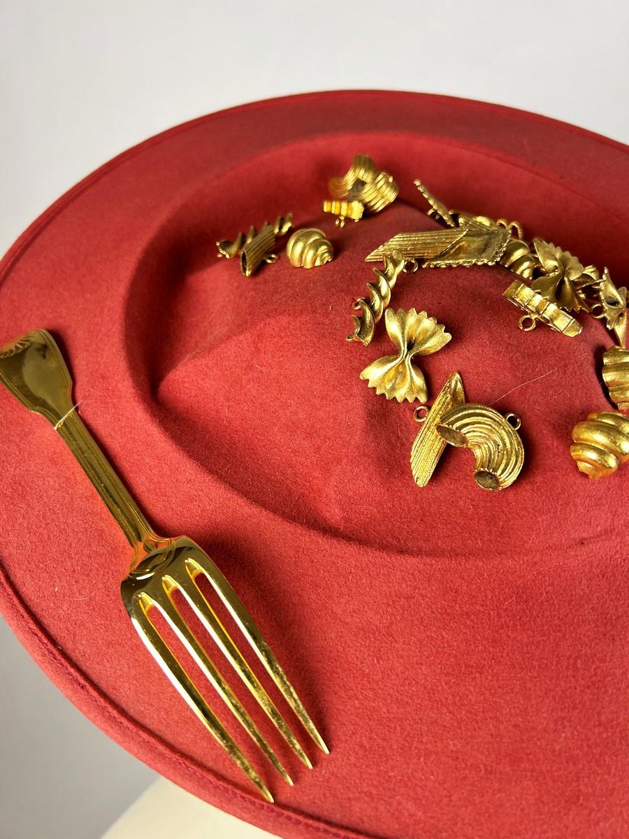 A Surrealist Hat by Isabelle Canovas in red felt and gilt bronze Circa 1980  For Sale 8