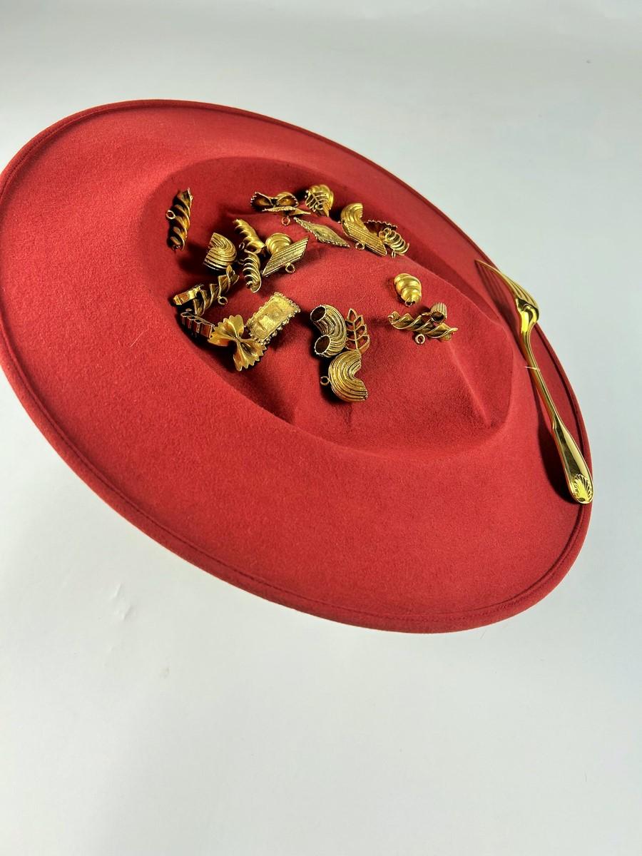 A Surrealist Hat by Isabelle Canovas in red felt and gilt bronze Circa 1980  For Sale 2
