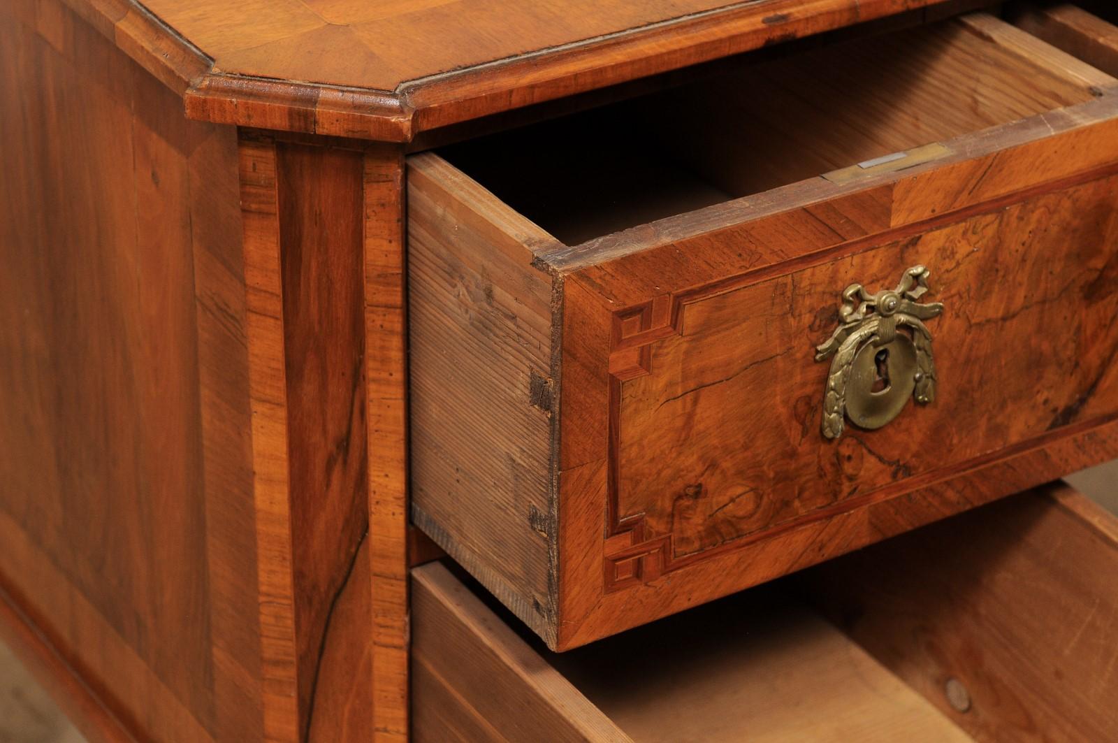 Schwedischer Biedermeier-Schreibtisch oder Konsolentisch aus furnierter Birke, um 1880 (Holz) im Angebot