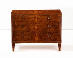A Swedish elm root chest of drawers, Circa 1940-50