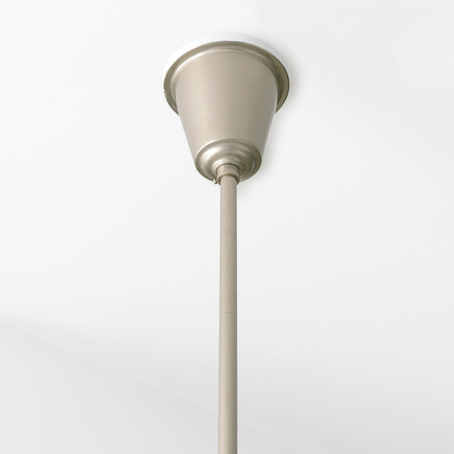 Métal Lustre suédois Grace/Art déco à 7 têtes, fabriqué par ASEA, 1930 en vente