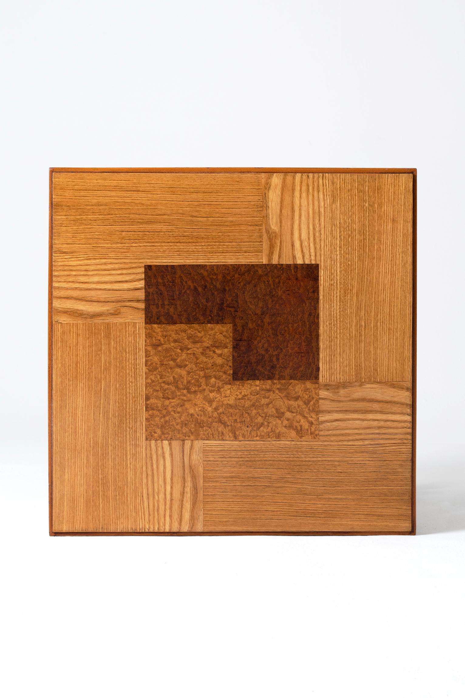 Swedish Grace Side Table 1