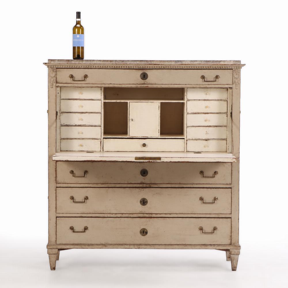 Wood A Swedish Gustavian painted fall front desk, C. 1820. For Sale