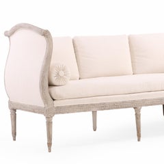 Schwedisches, bemaltes Sofa / Tagesbett im gustavianischen Stil mit Polstern, um 1800.