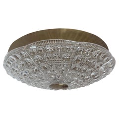 Un lampadario in vetro svedese del Medioevo